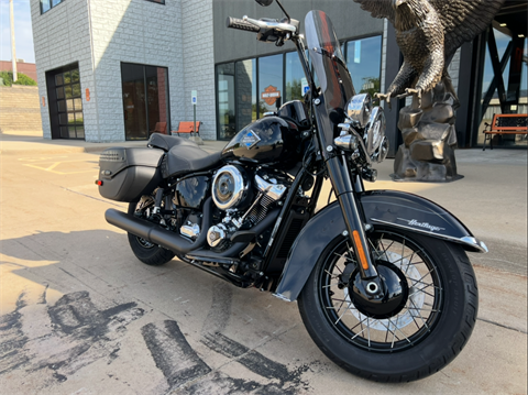 2025 Harley-Davidson Heritage Classic in Dubuque, Iowa - Photo 11