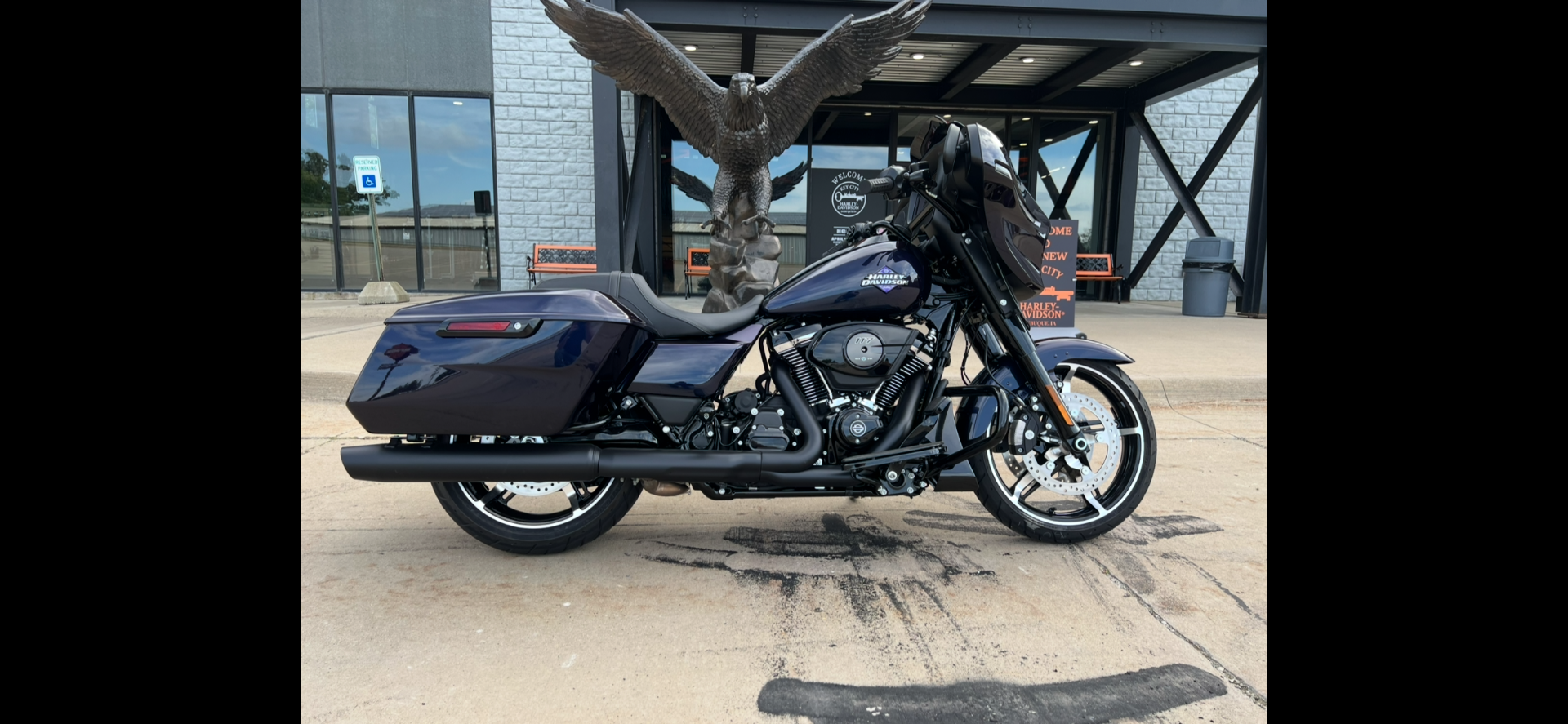 2025 Harley-Davidson Street Glide® in Dubuque, Iowa - Photo 1