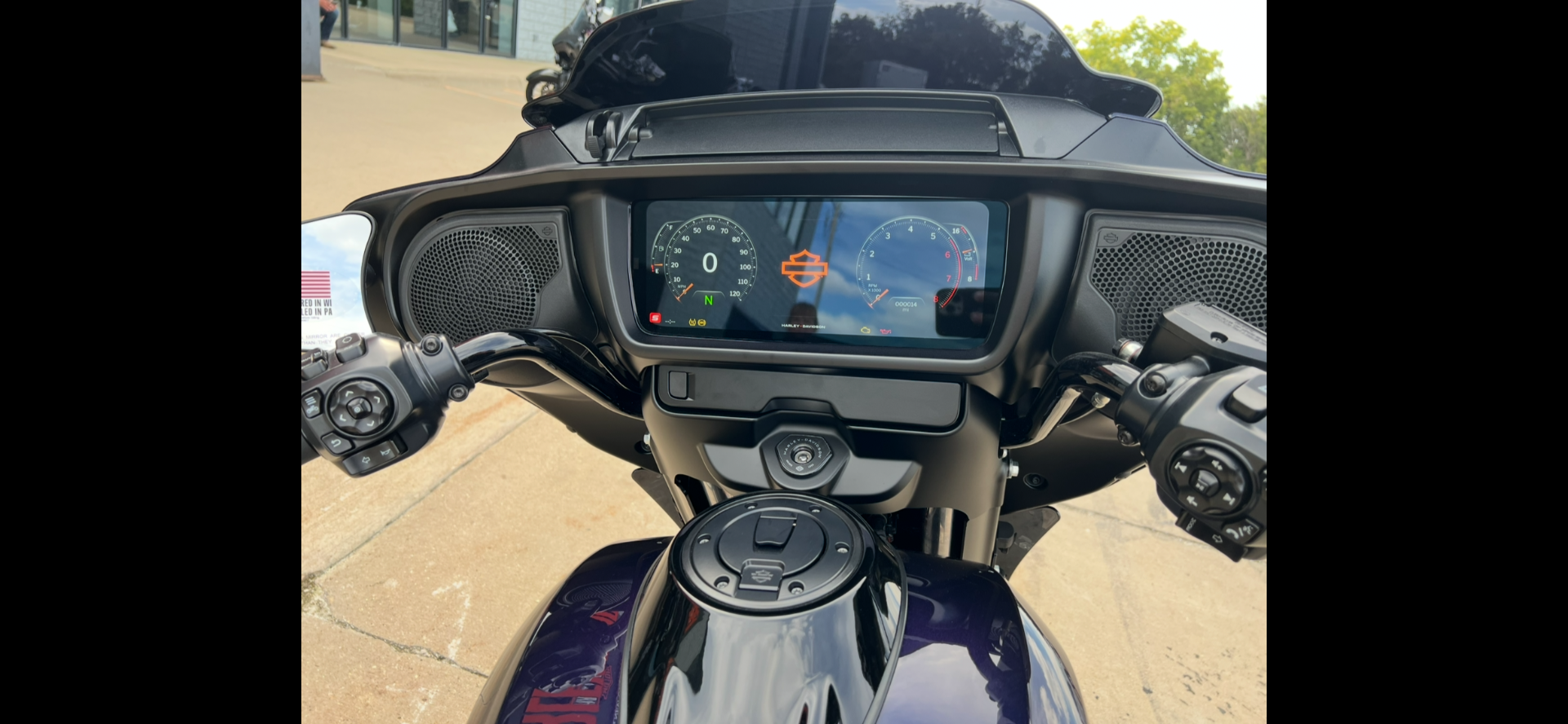 2025 Harley-Davidson Street Glide® in Dubuque, Iowa - Photo 8