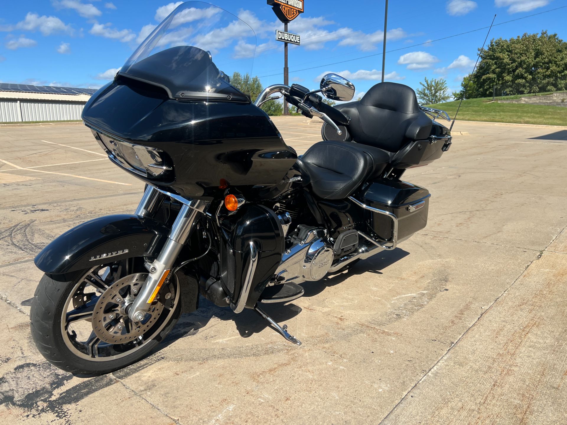 2020 Harley-Davidson Road Glide® Limited in Dubuque, Iowa - Photo 8