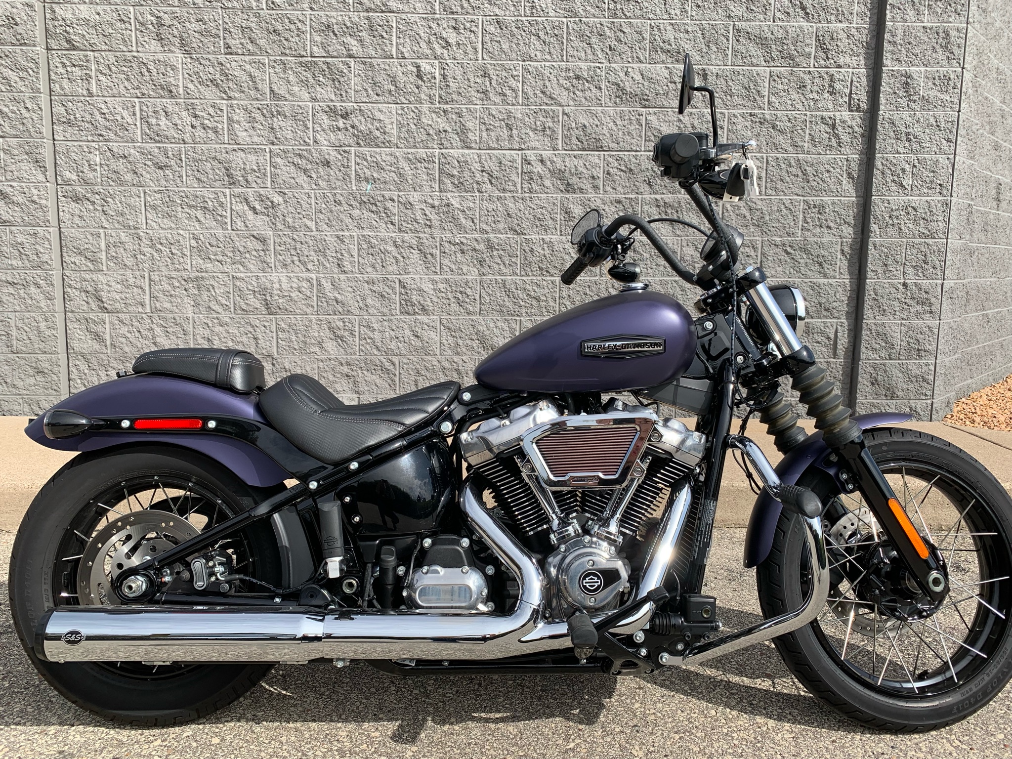 2025 Harley-Davidson Street Bob® 1