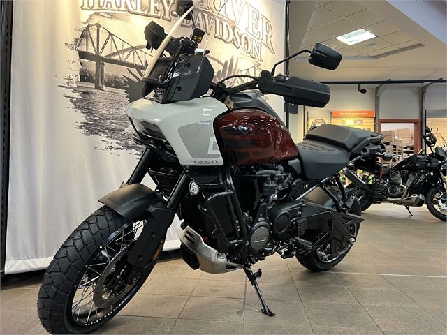 2024 Harley-Davidson Pan America® 1250 Special in Onalaska, Wisconsin - Photo 15