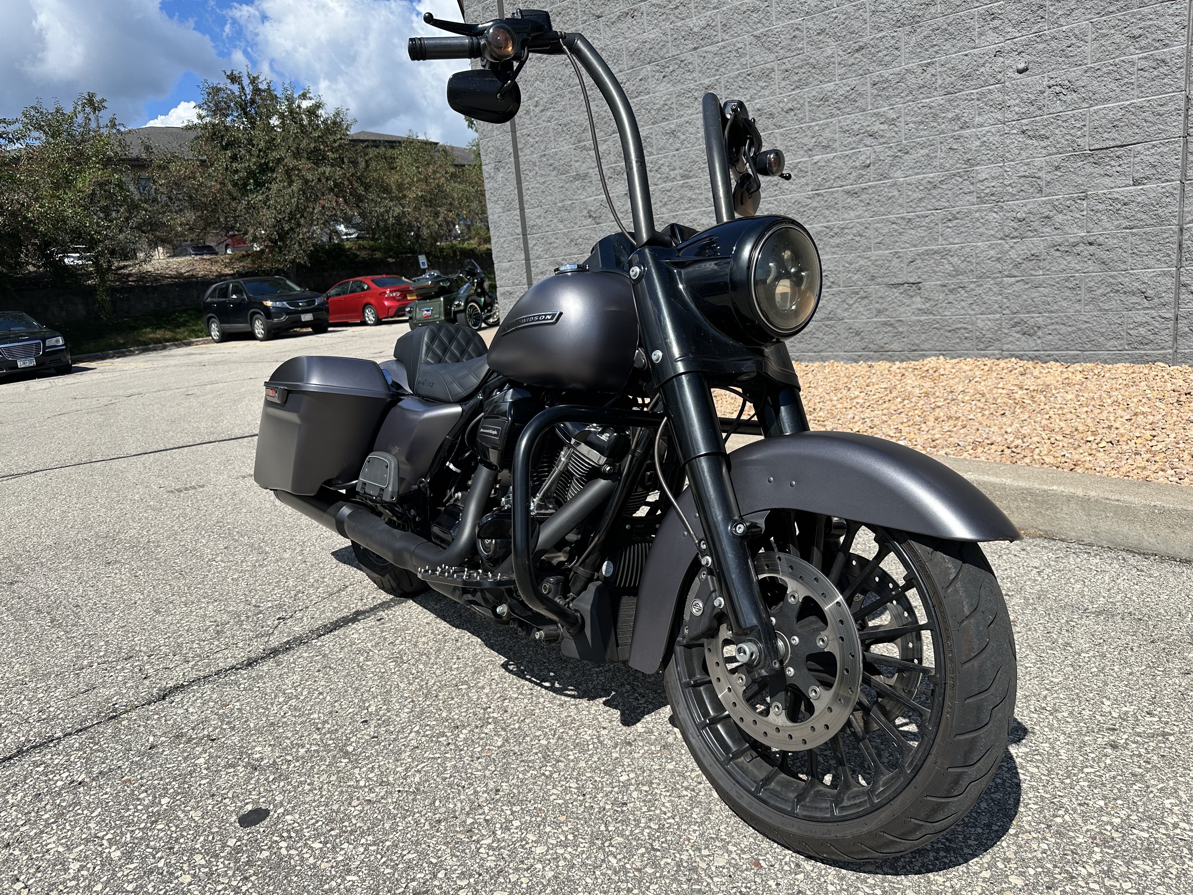 2017 Harley-Davidson Road King® Special 3