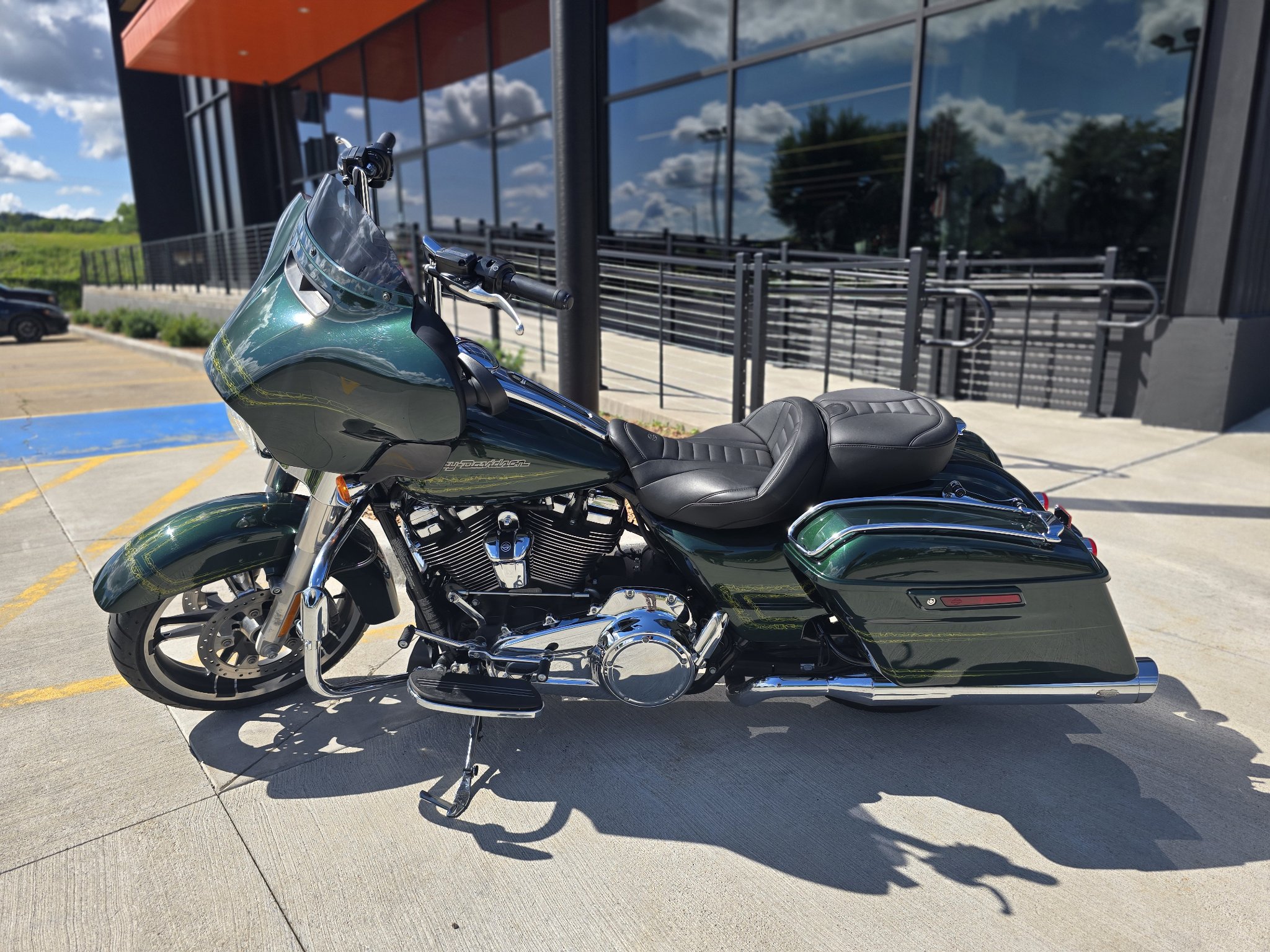 2019 Harley-Davidson Street Glide® 9