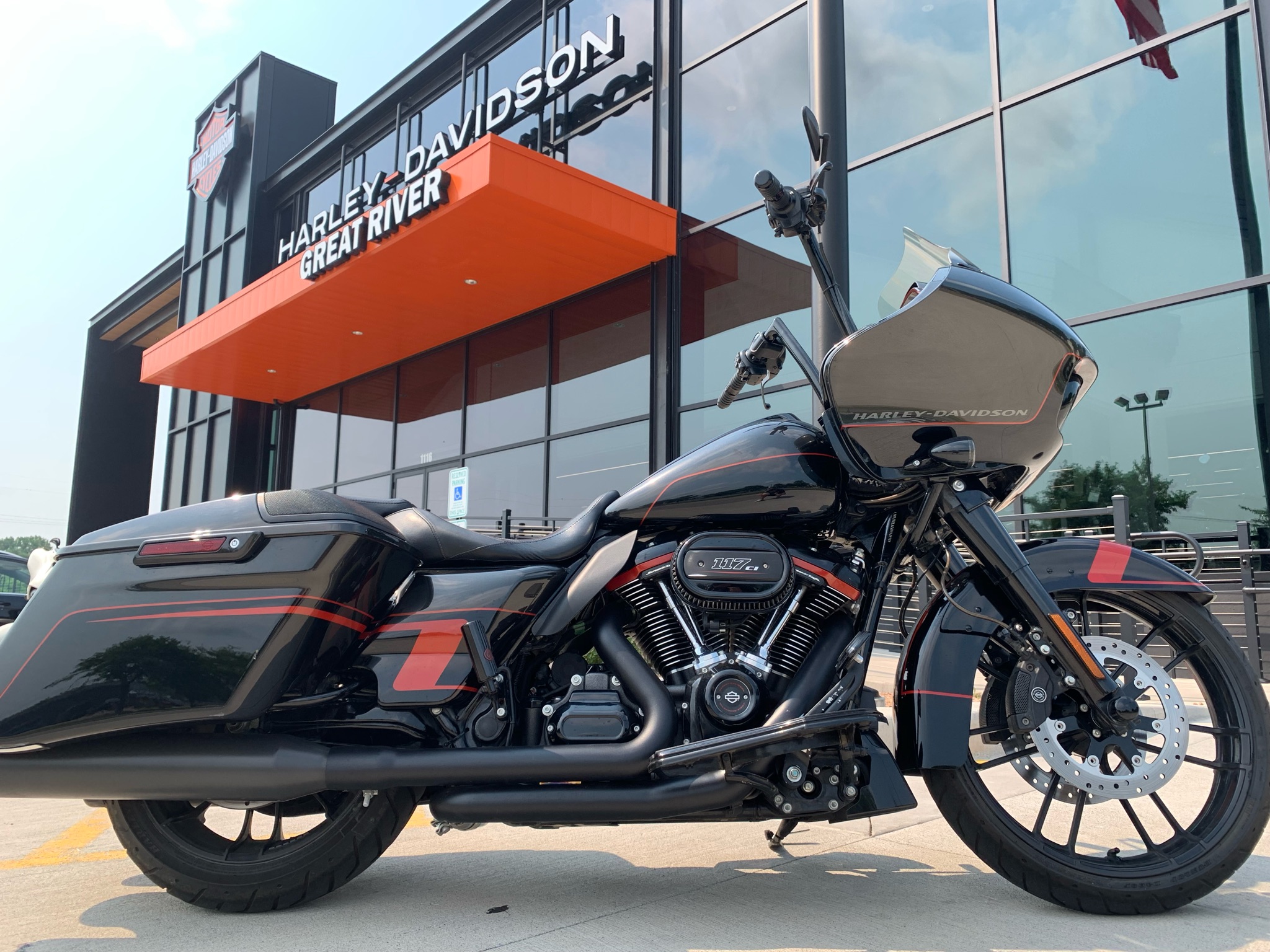 2018 Harley-Davidson CVO Road Glide® for sale 1228643