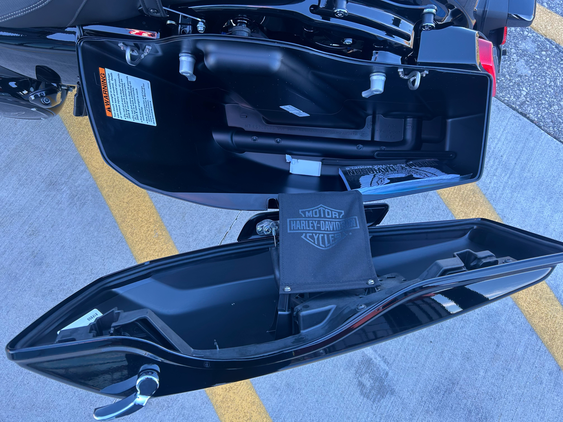 2025 Harley-Davidson Street Glide® in Onalaska, Wisconsin - Photo 20