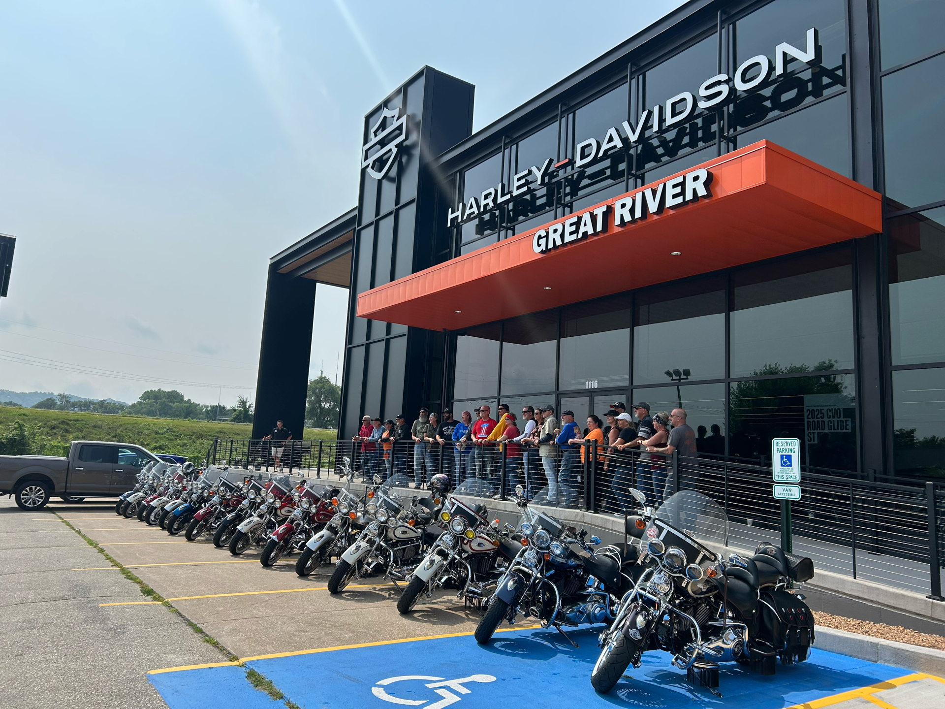 2025 Harley-Davidson Street Glide® in Onalaska, Wisconsin - Photo 6