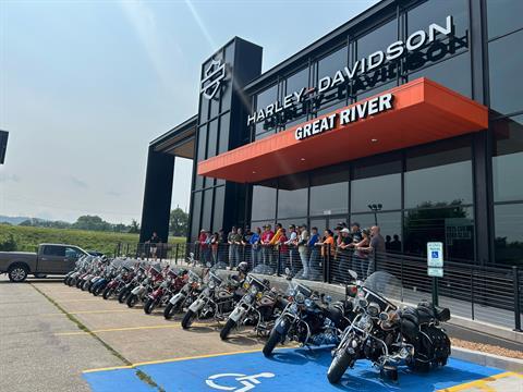 2025 Harley-Davidson Street Glide® in Onalaska, Wisconsin - Photo 6