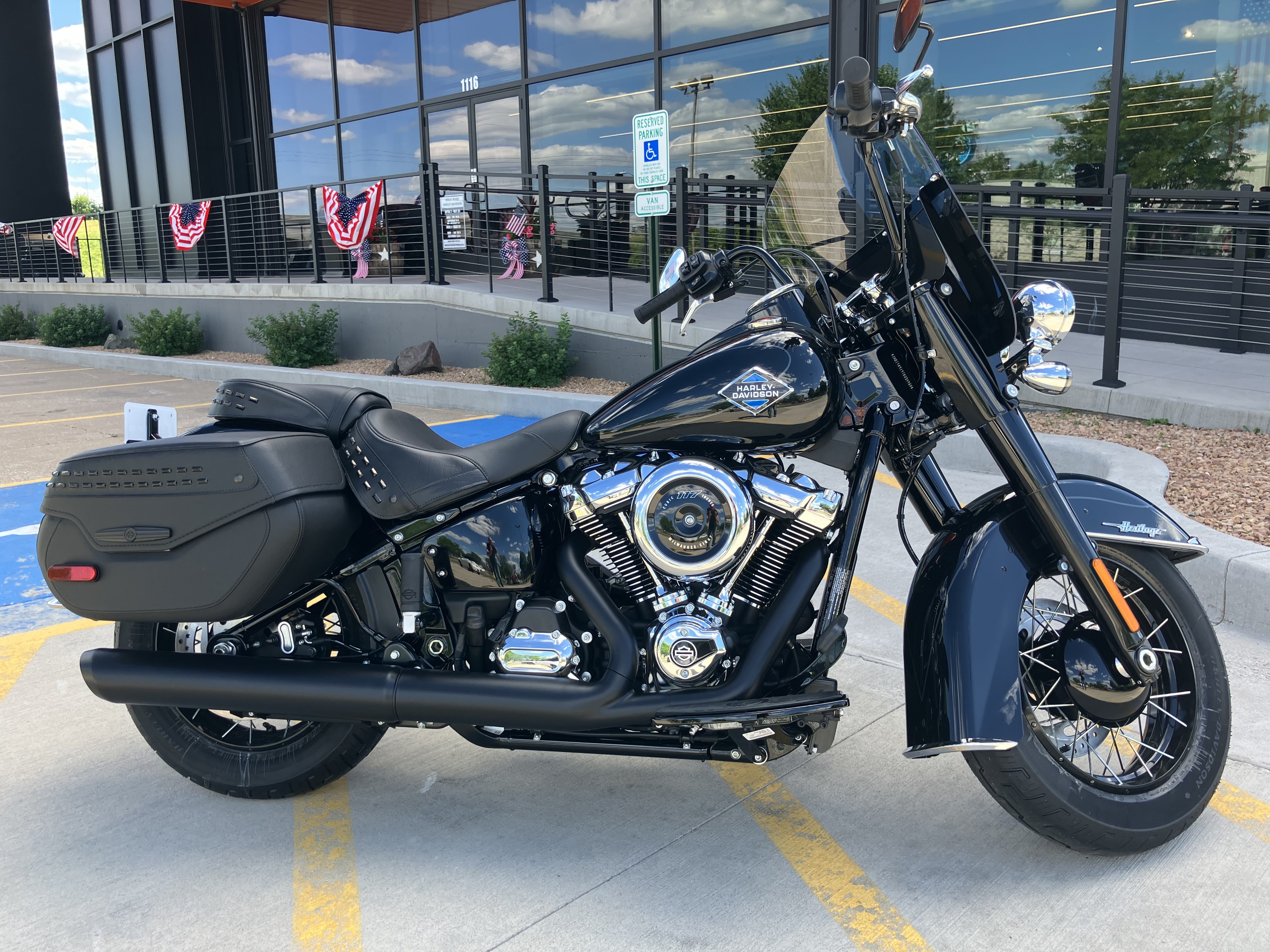 2026 Harley-Davidson Heritage Classic 1