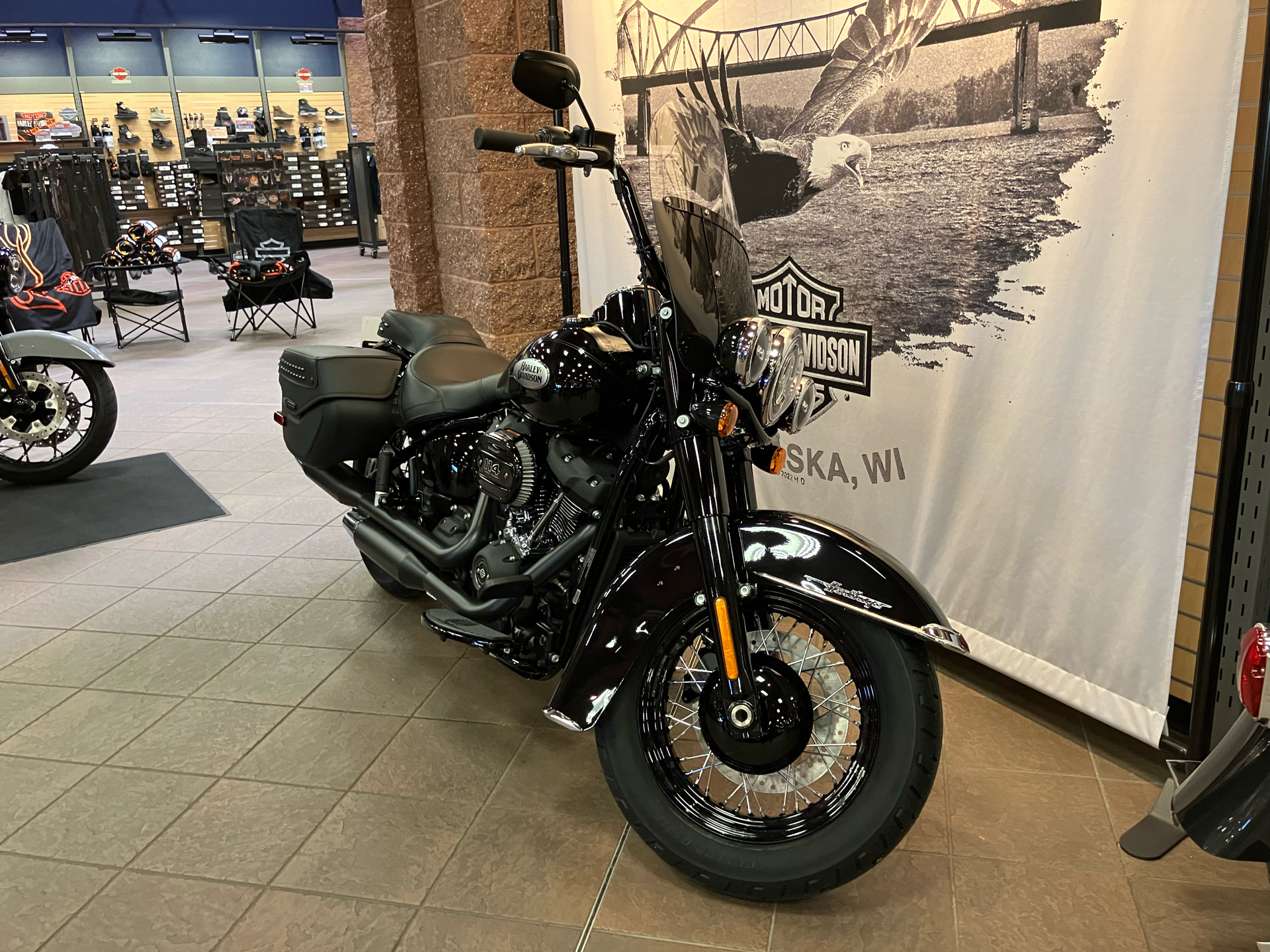 New 2024 Harley-Davidson Heritage Classic 114 Motorcycle - Specs