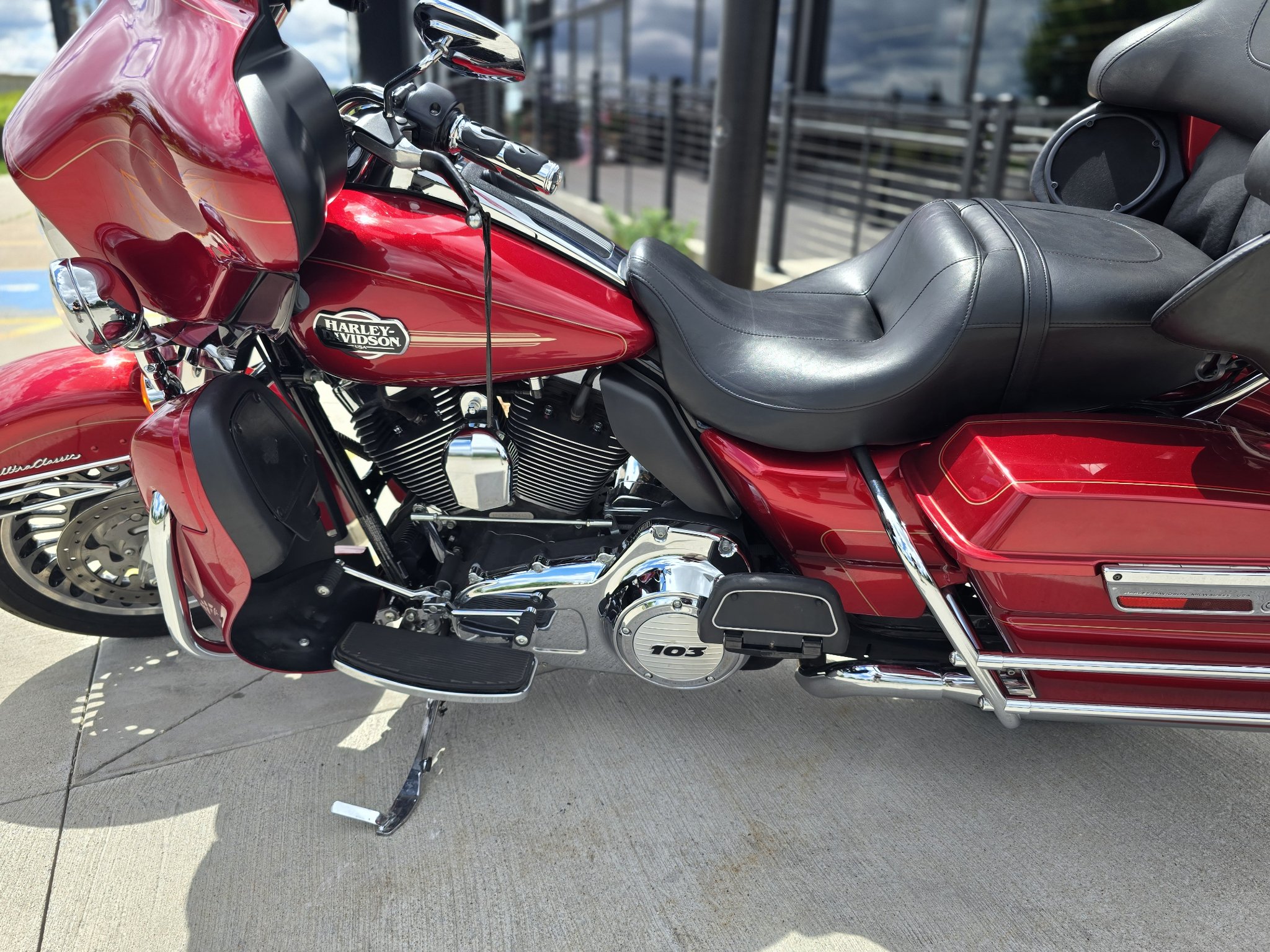 2012 Harley-Davidson Ultra Classic® Electra Glide® 10