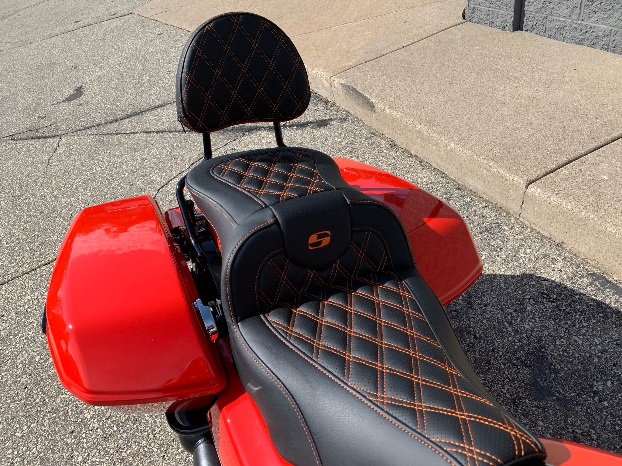 2026 Harley-Davidson Road Glide® 9