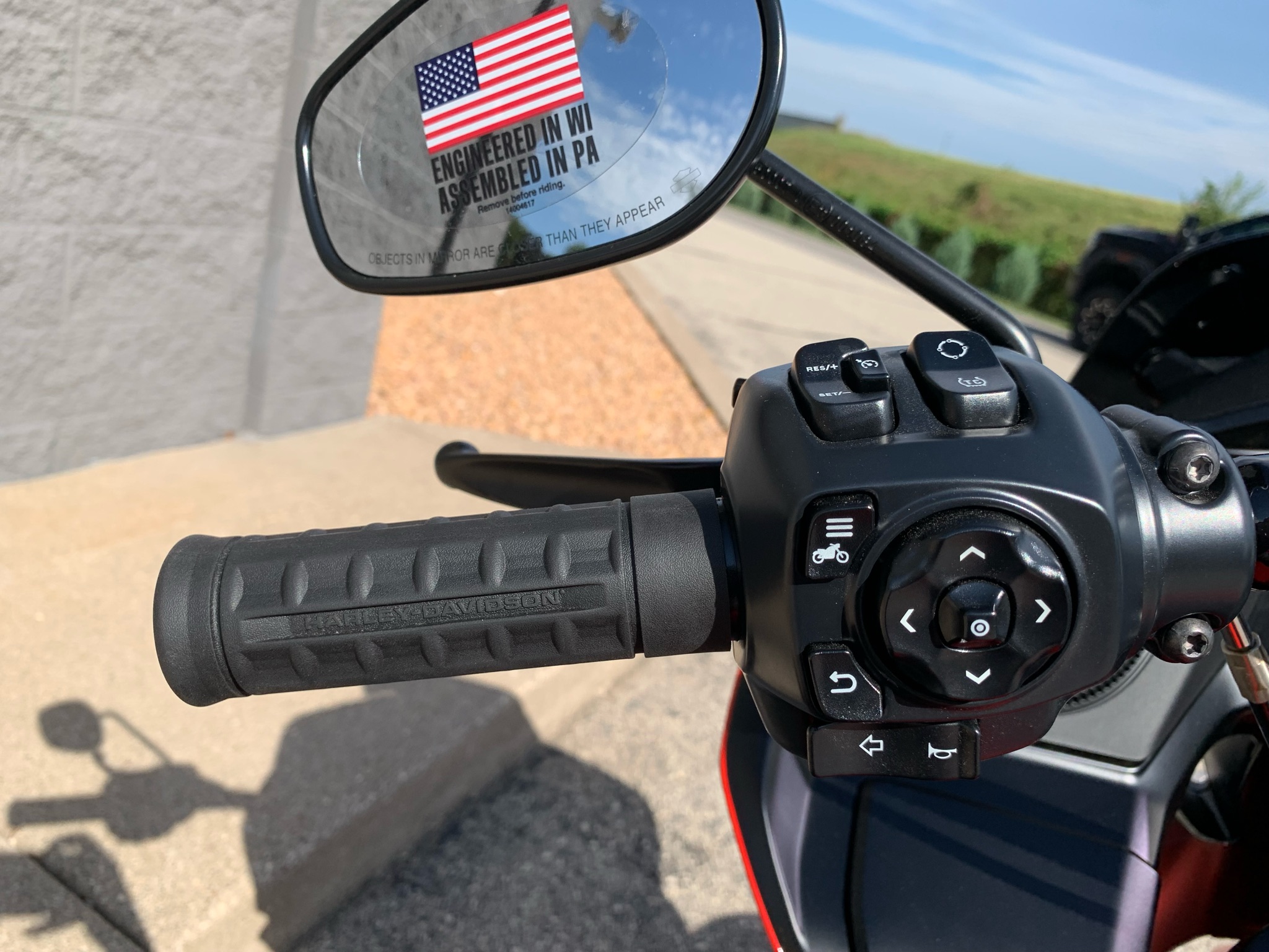2026 Harley-Davidson Road Glide® 11