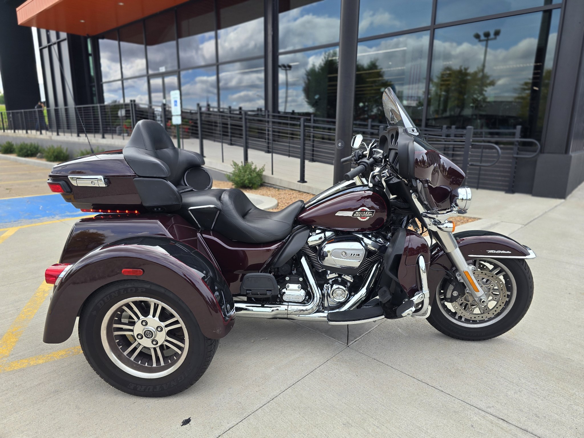 2022 Harley-Davidson Tri Glide® Ultra 1