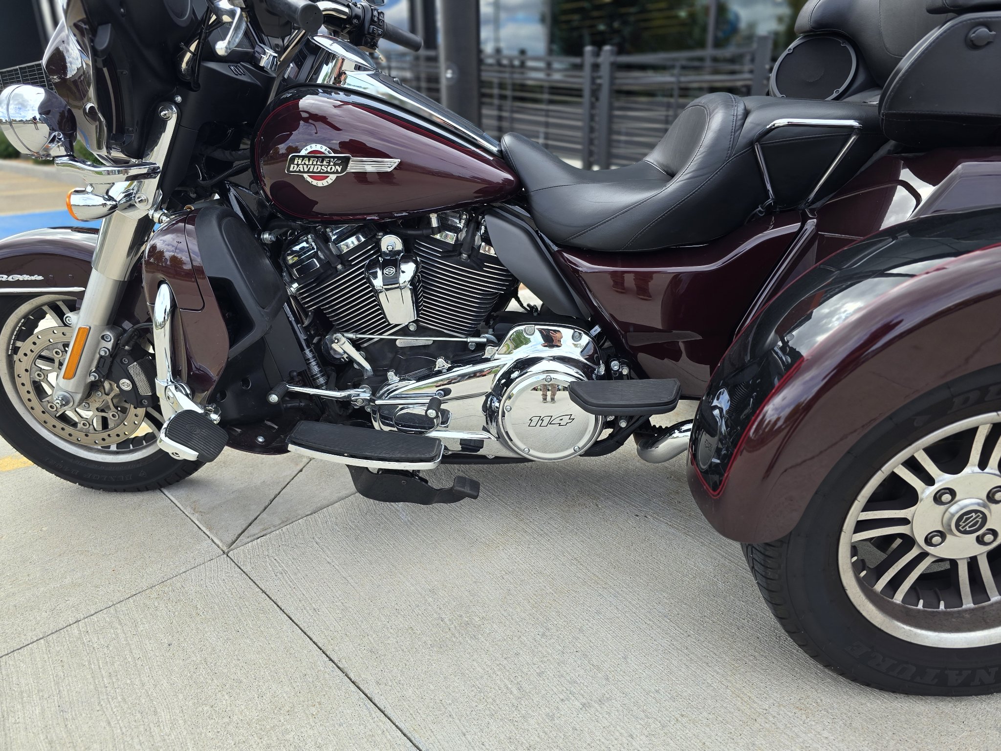 2022 Harley-Davidson Tri Glide® Ultra 10