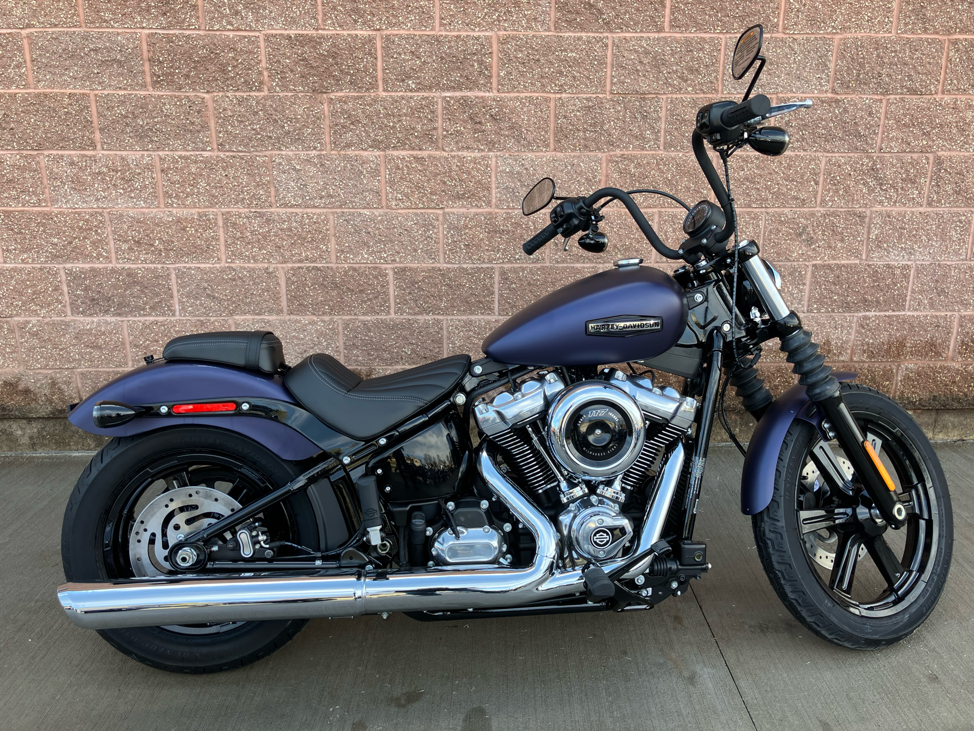 2025 Harley-Davidson® FXBB - Street Bob® Stock: SB026745