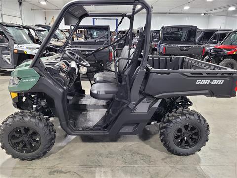 2025 Can-Am Defender DPS HD10