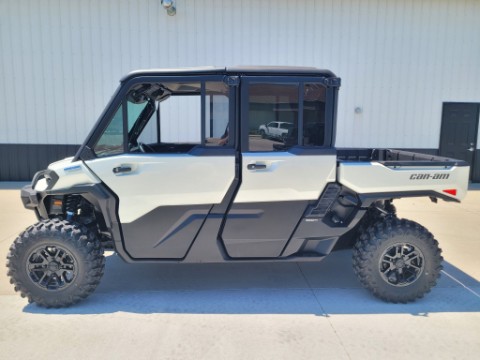 2026 Can-Am Defender MAX Limited HD11