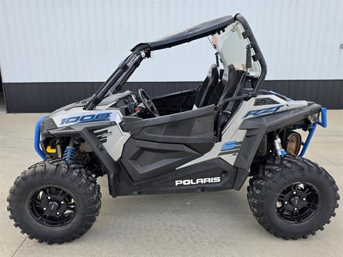2020 Polaris RZR S 1000 Premium — photo 1 of 1