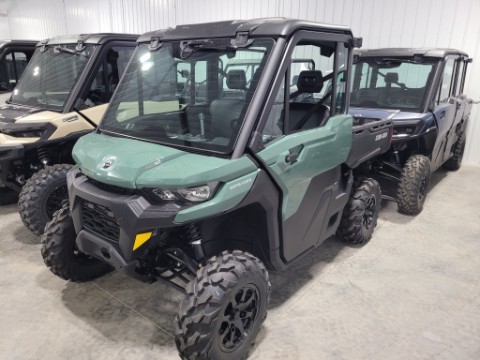2026 Can-Am Defender DPS CAB HD10 — photo 1 of 9