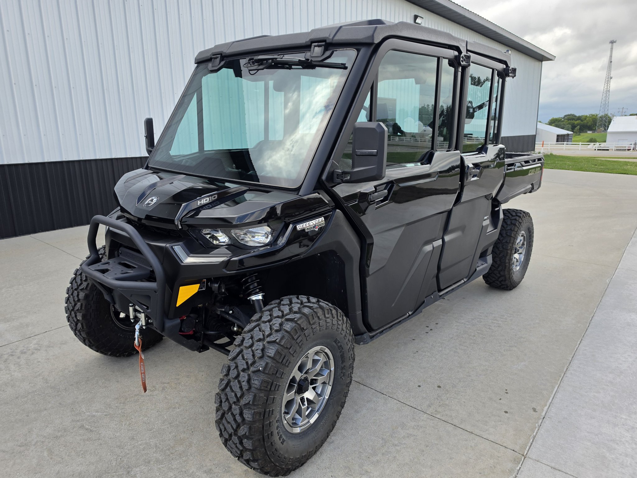 2024 Can-Am™ Defender MAX Lone Star CAB 2