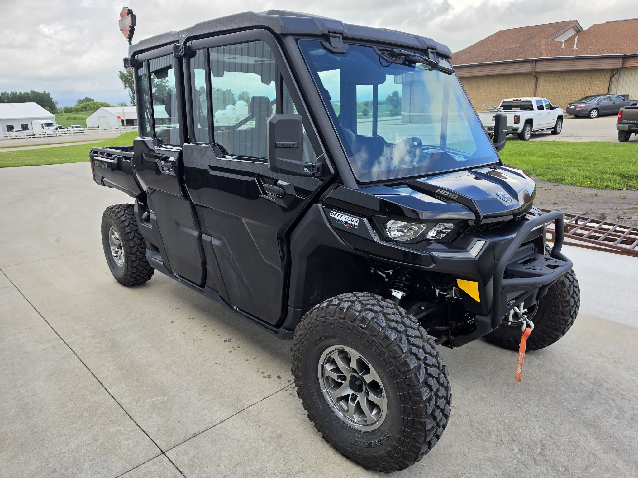 2024 Can-Am™ Defender MAX Lone Star CAB 4