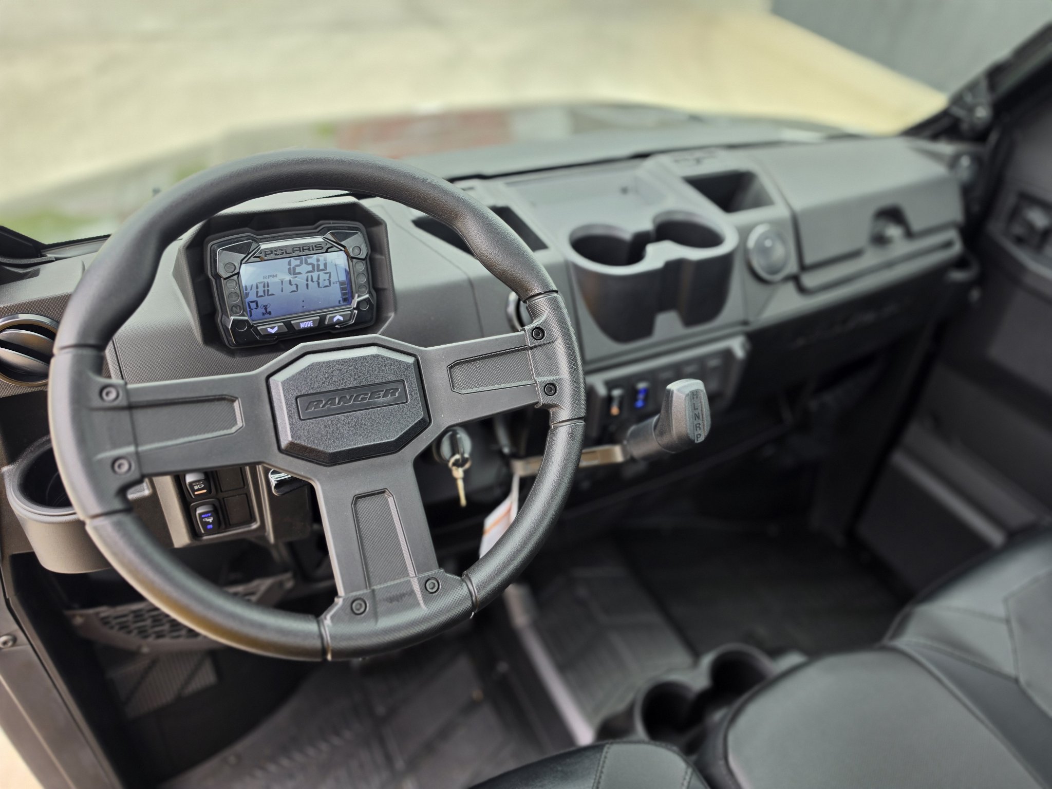 2026 Polaris Ranger 1000 Cab 9