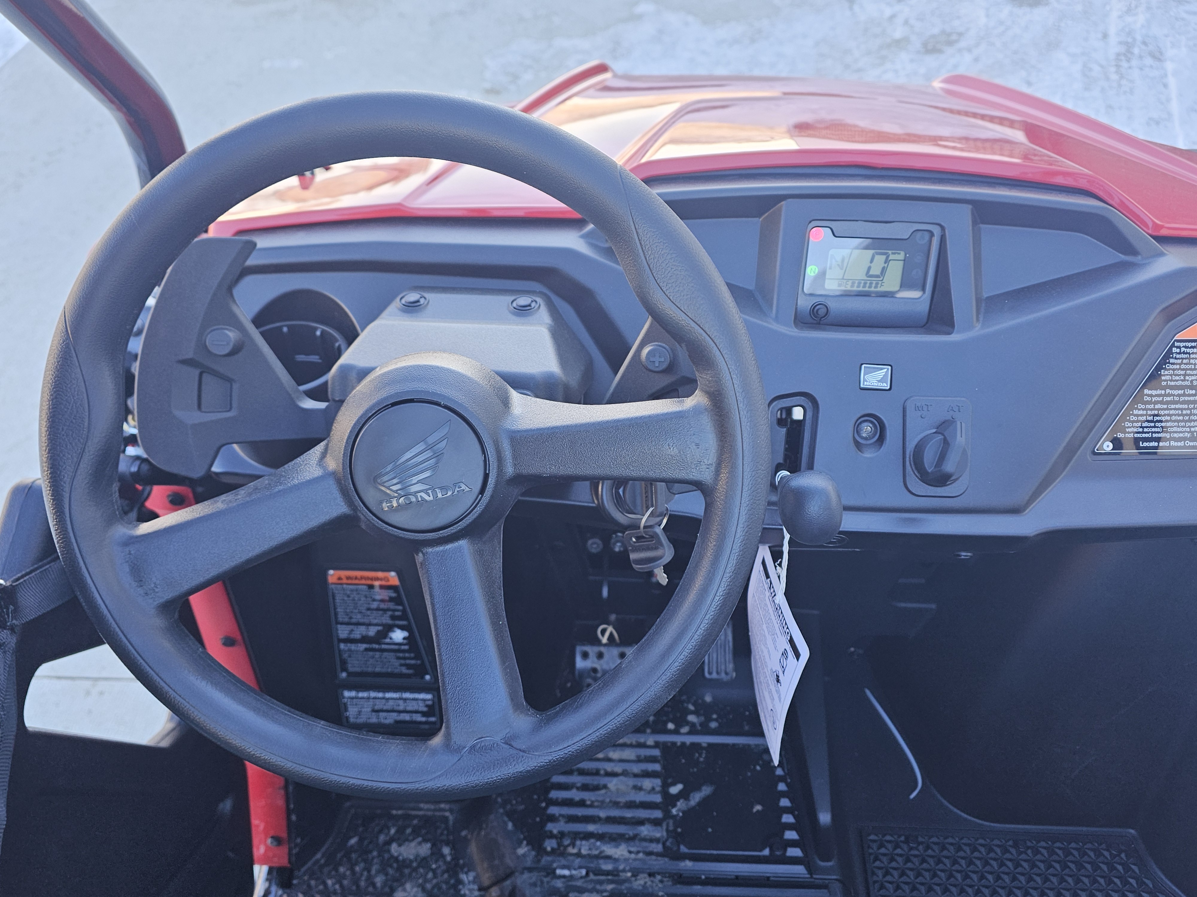 2026 Honda Pioneer 520 9