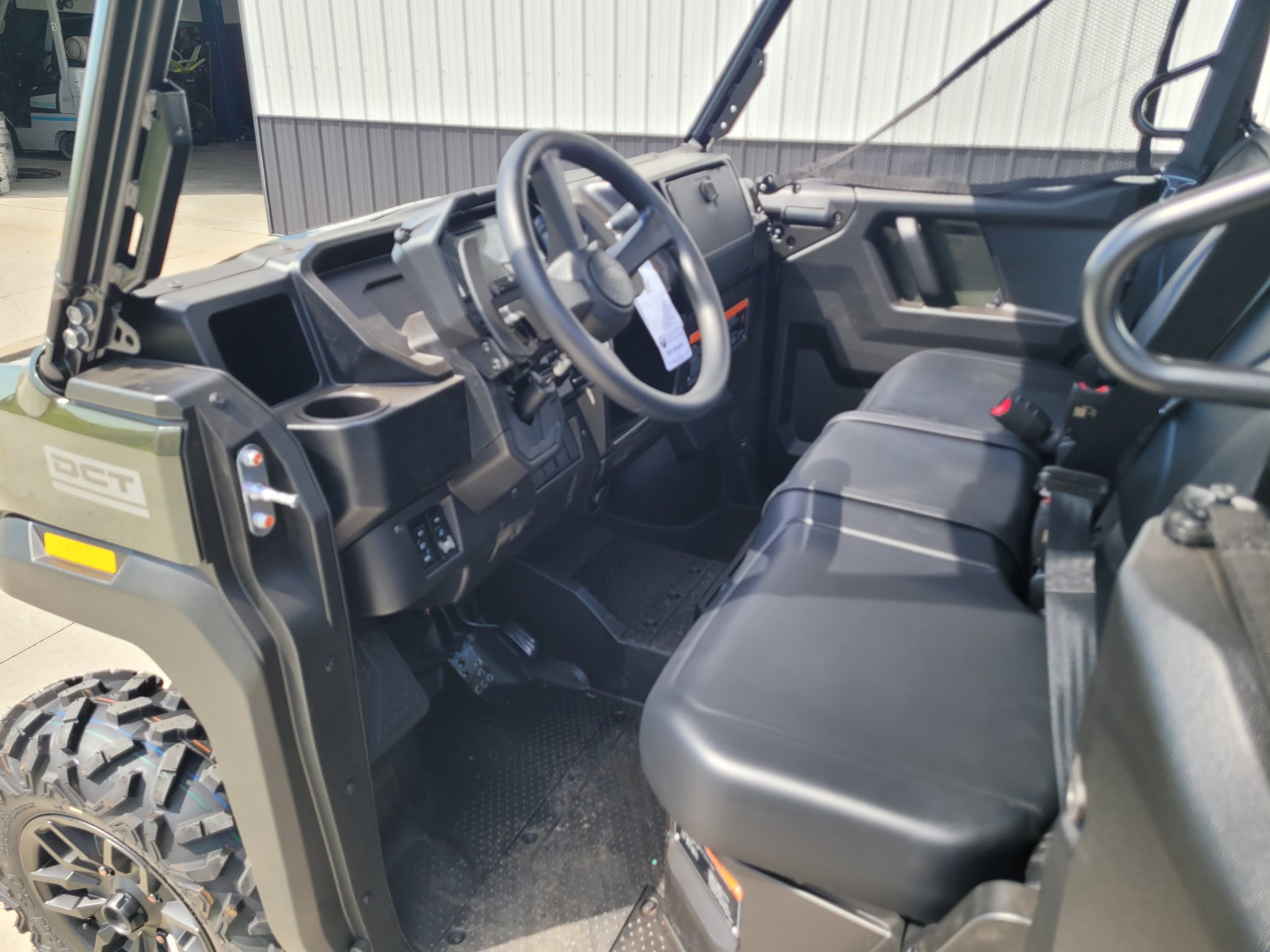 2026 Honda Pioneer 1000 Deluxe 11