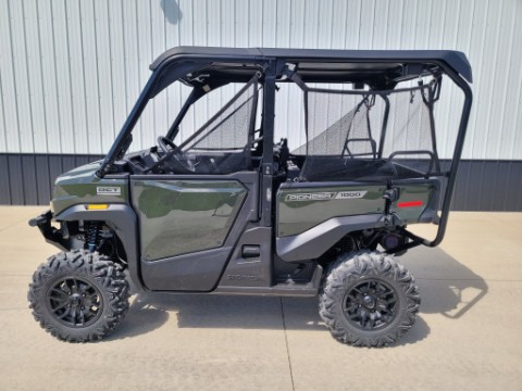 2026 Honda Pioneer 1000-5 Deluxe — photo 1 of 24