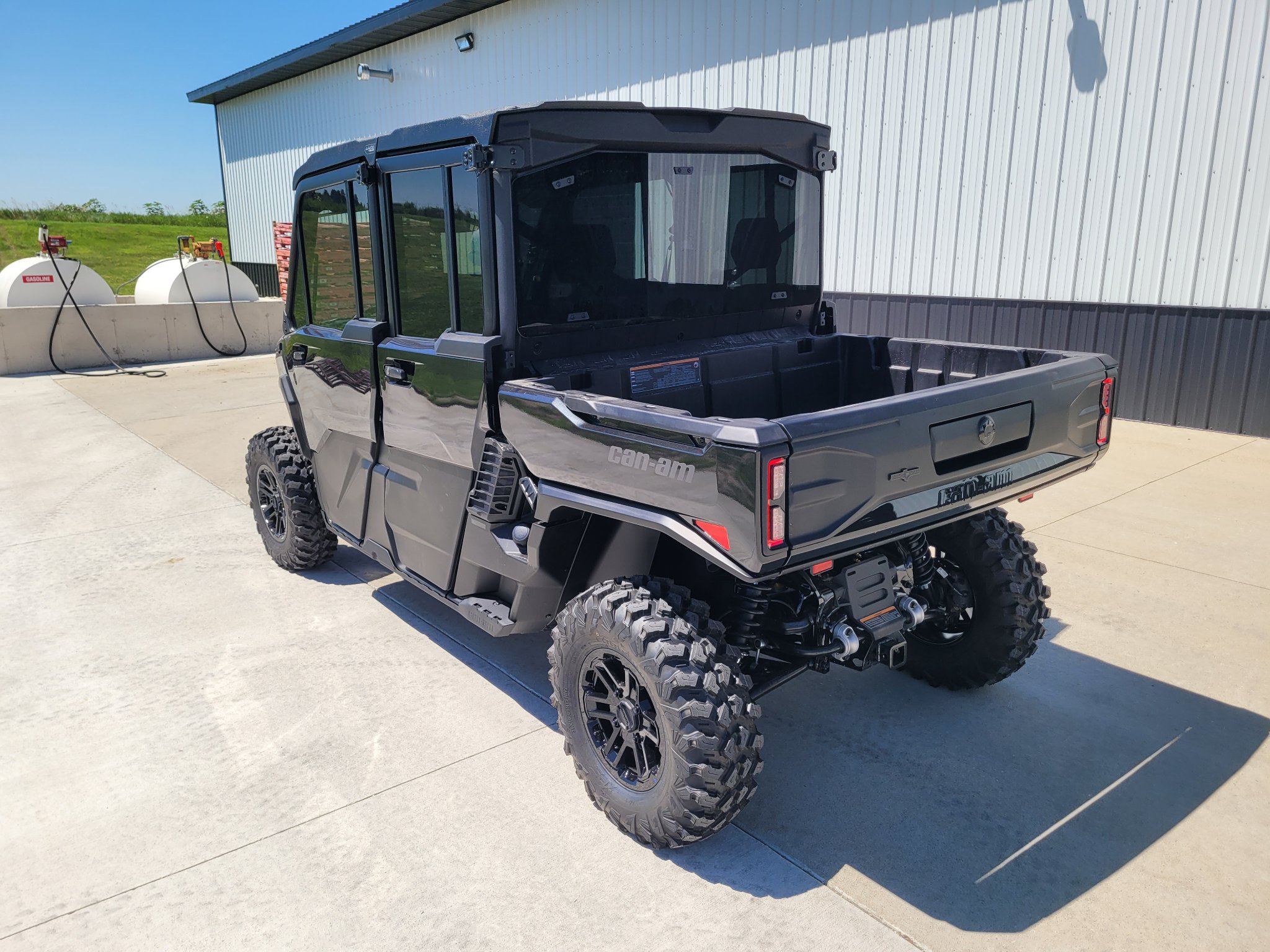 2026 Can-Am™ Defender MAX Lone Star CAB HD11 8