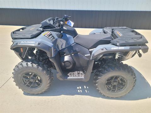 2026 Can-Am Outlander DPS 850 — photo 1 of 9