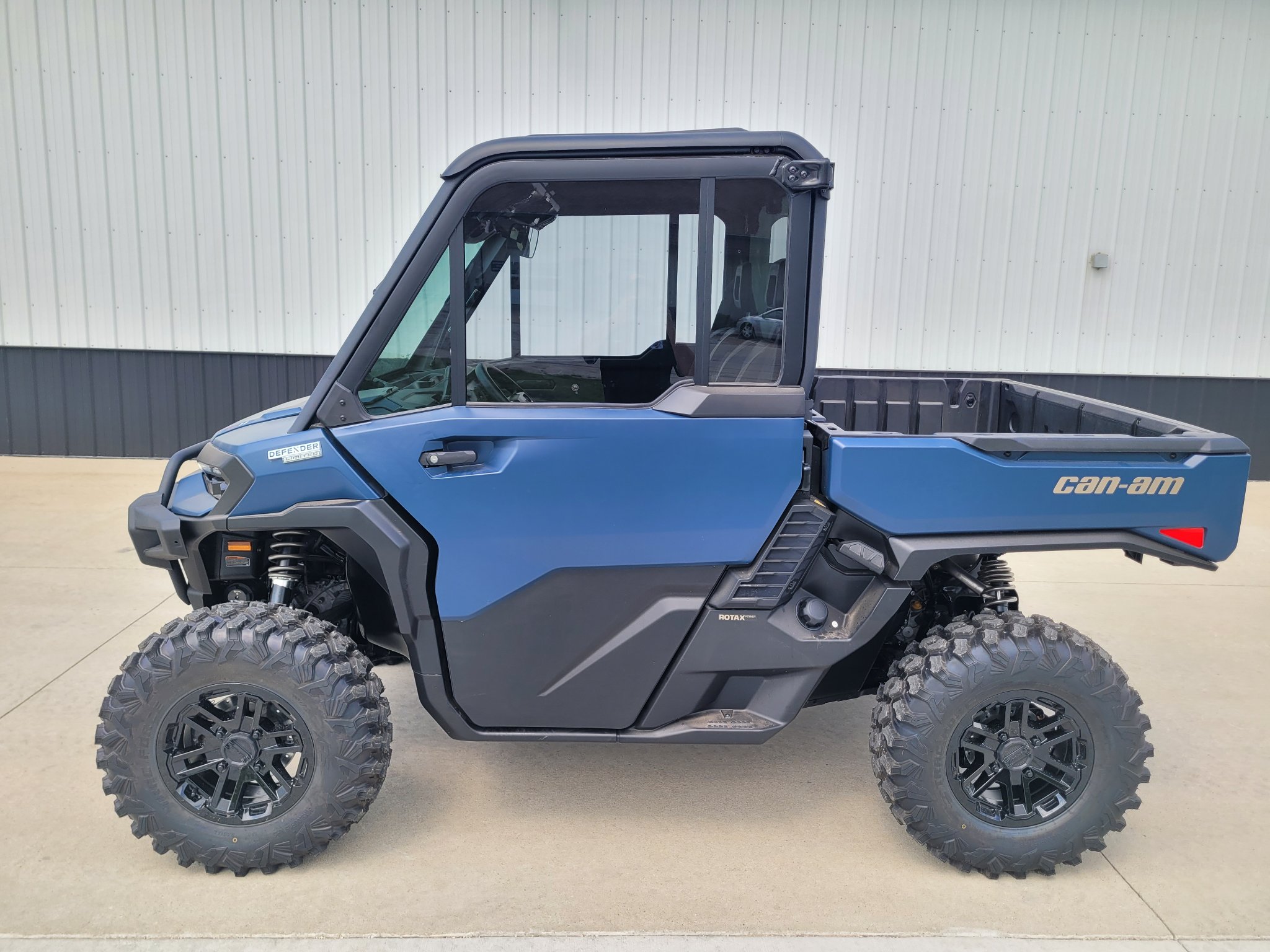 2026 Can-Am Defender Limited HD11 for sale 1295480