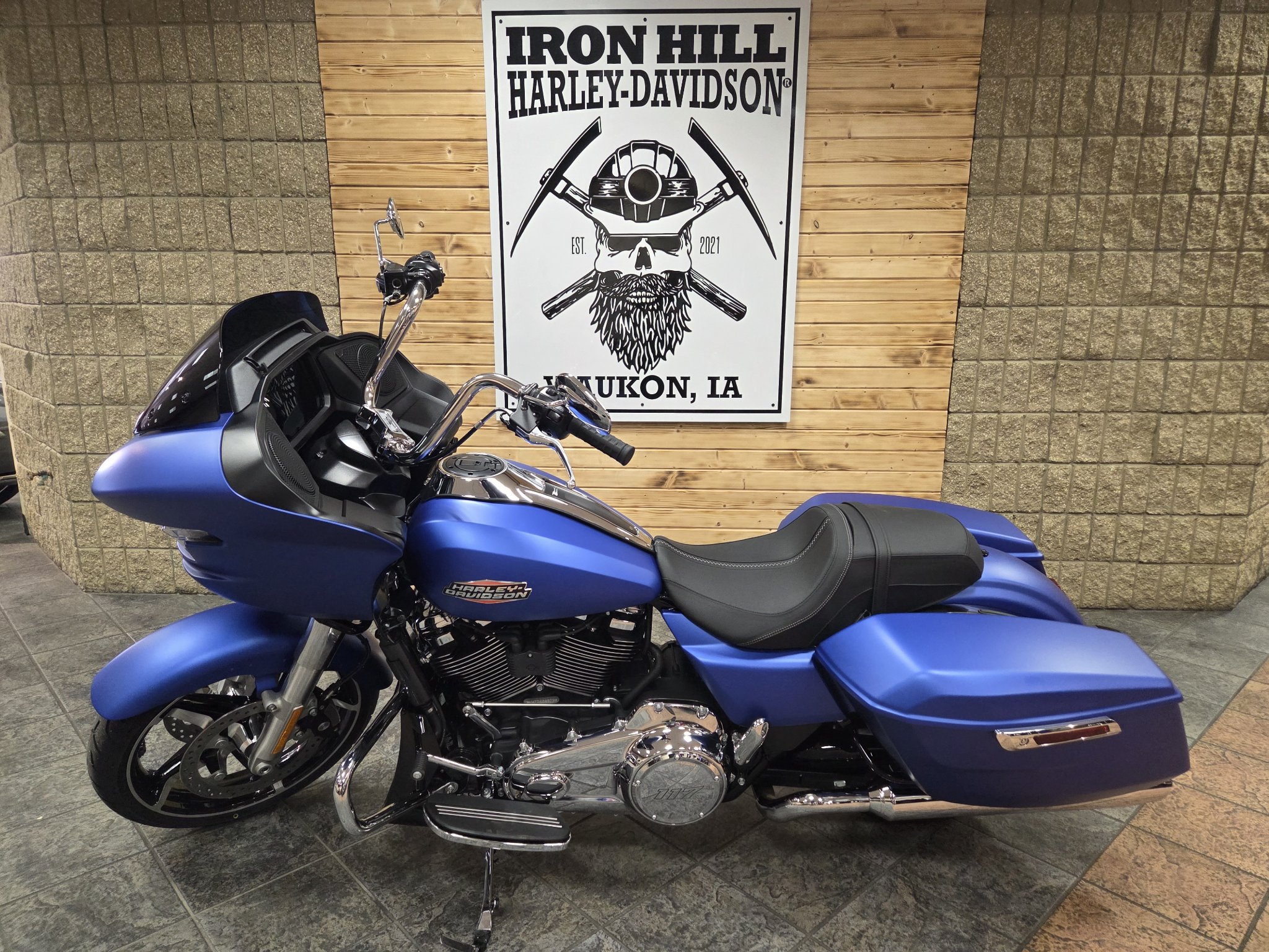 2026 Harley-Davidson Road Glide® 8