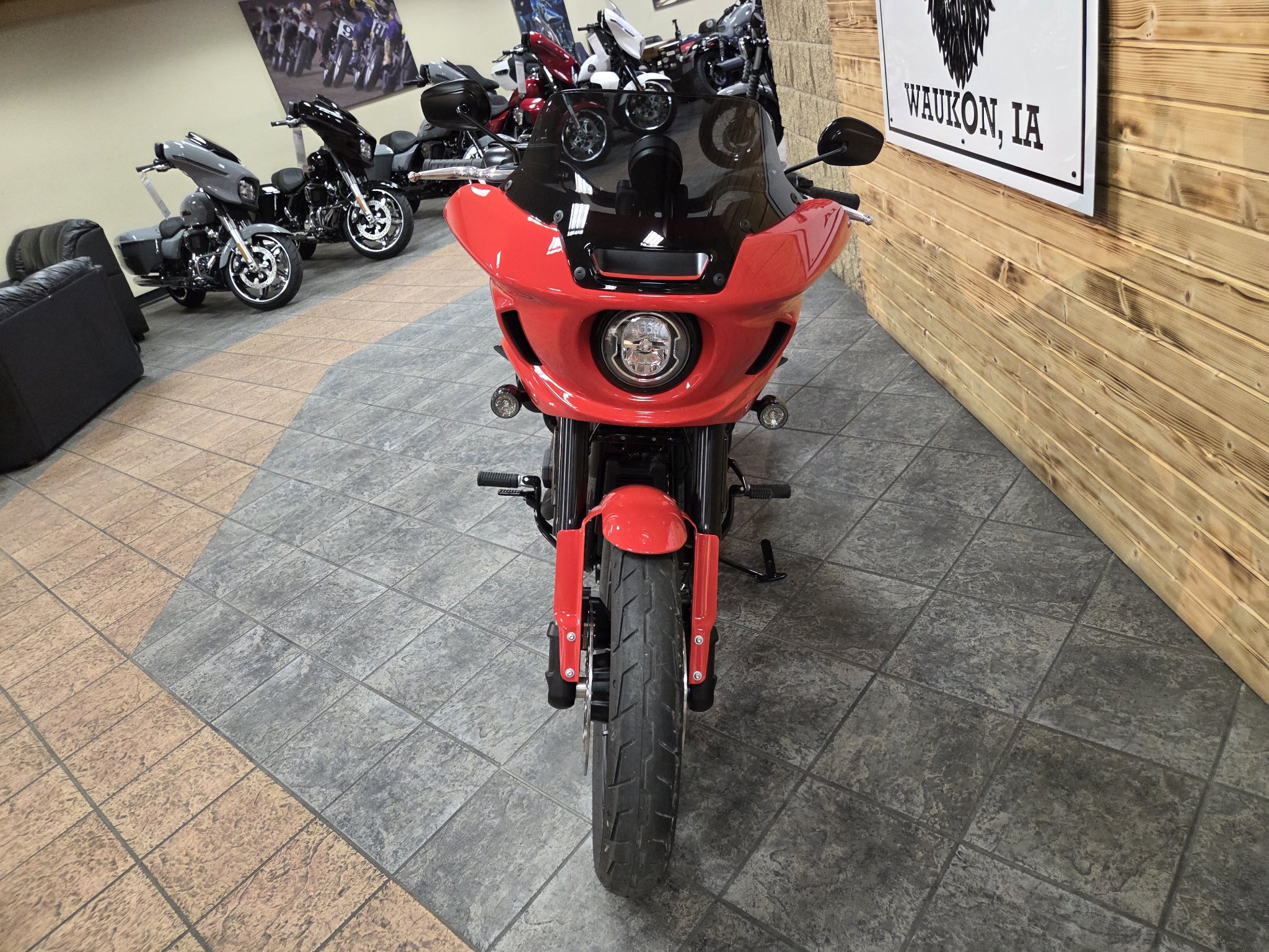 2026 Harley-Davidson Low Rider® ST 4