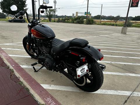 2023 Harley-Davidson Street Bob® 114 in San Antonio, Texas - Photo 6