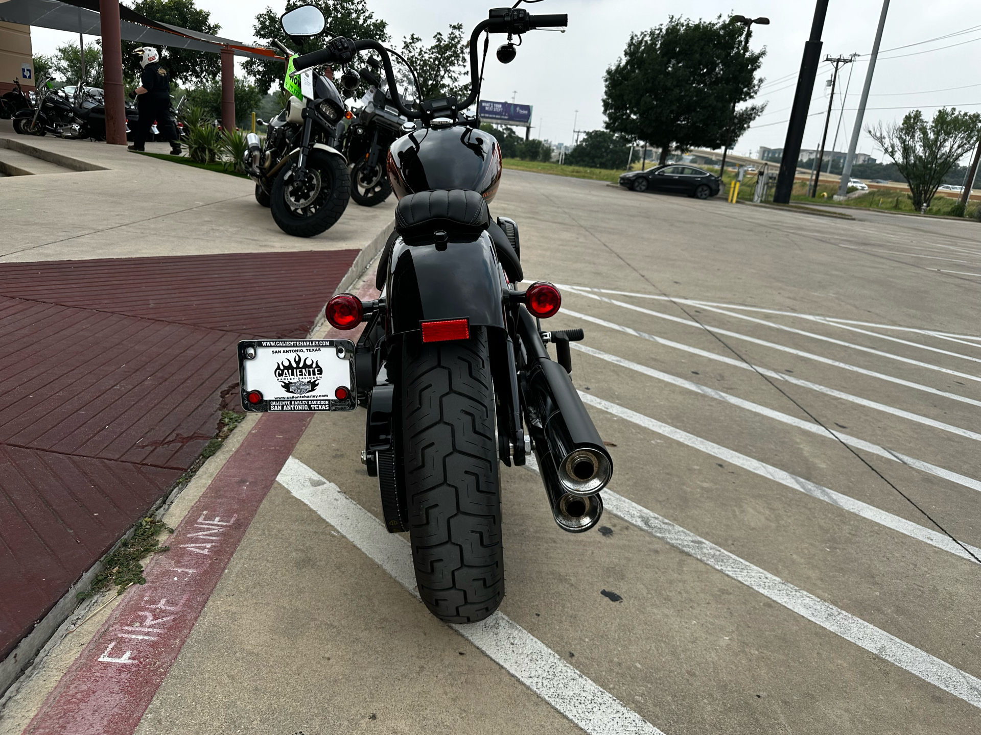 2023 Harley-Davidson Street Bob® 114 in San Antonio, Texas - Photo 7