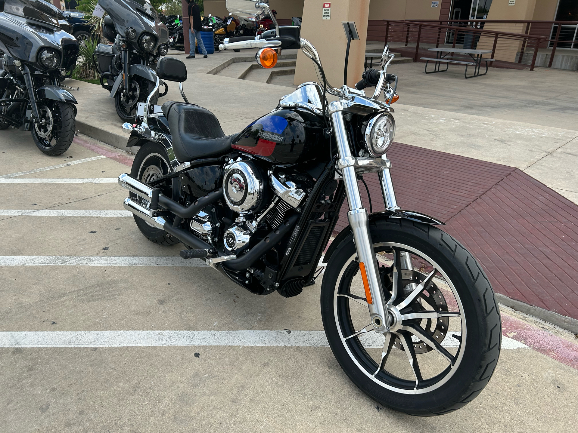 2019 Harley-Davidson Low Rider® in San Antonio, Texas - Photo 2