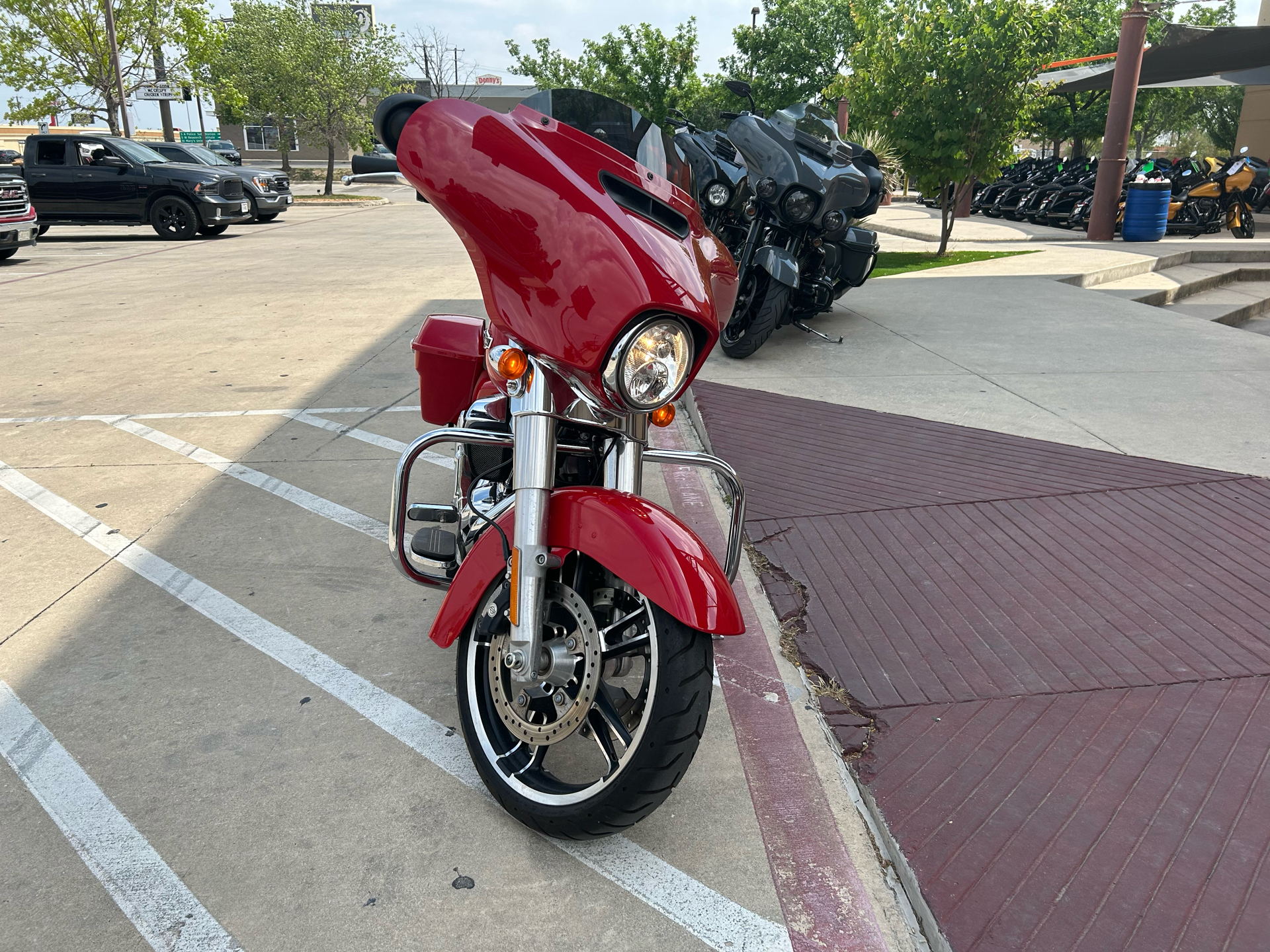 2023 Harley-Davidson Street Glide® in San Antonio, Texas - Photo 3