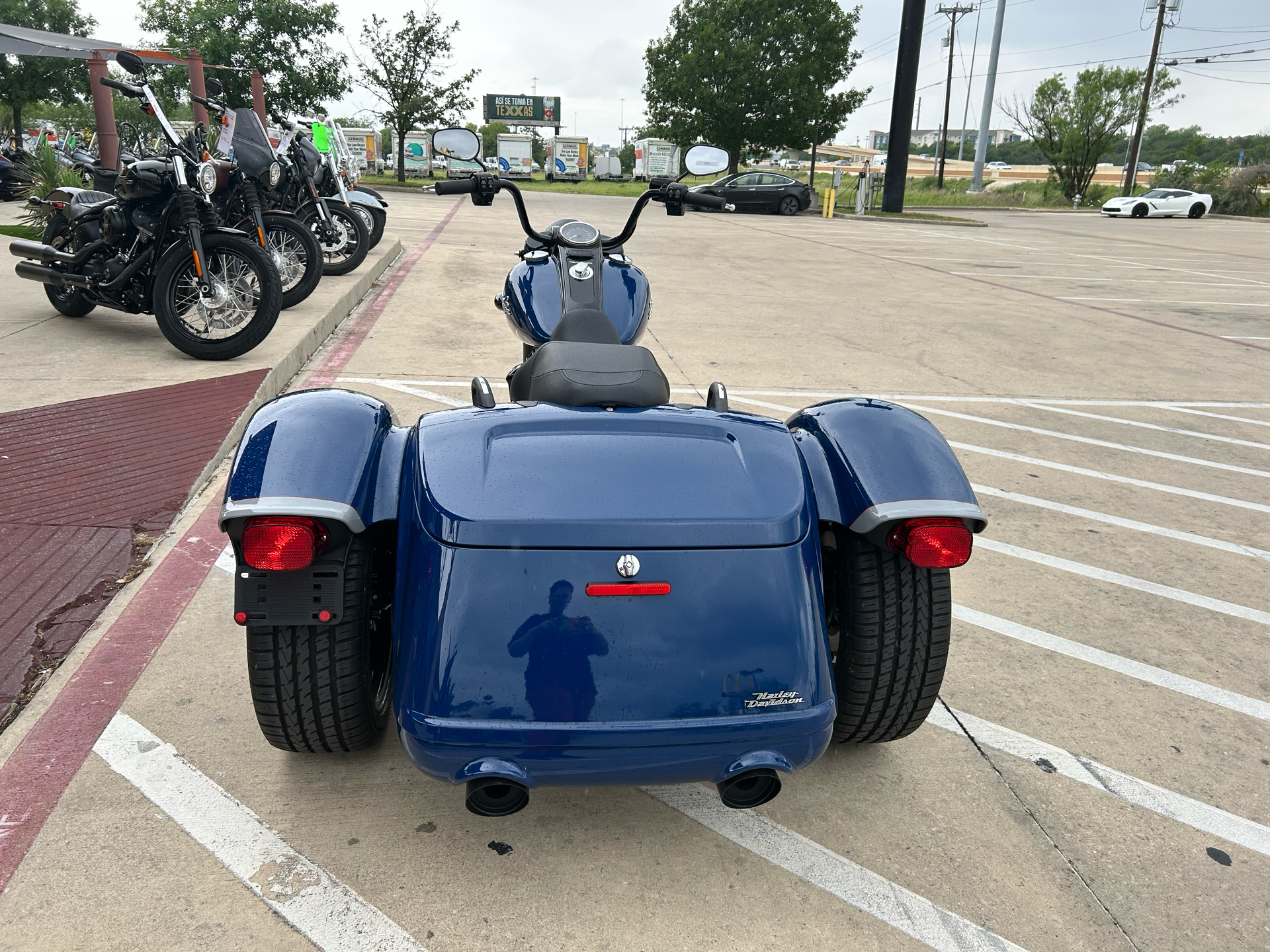 2023 Harley-Davidson Freewheeler® in San Antonio, Texas - Photo 7