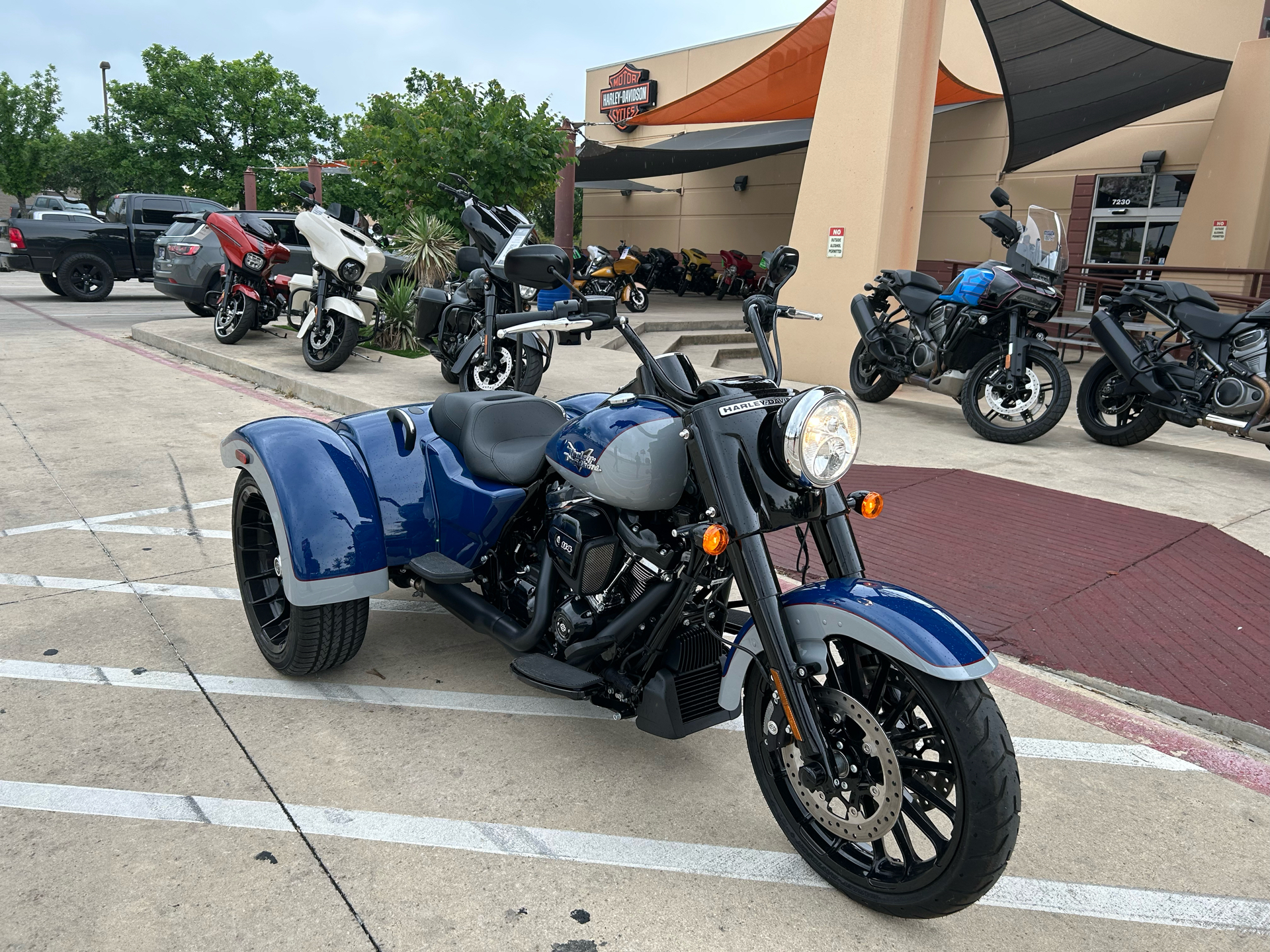 2023 Harley-Davidson Freewheeler® in San Antonio, Texas - Photo 2