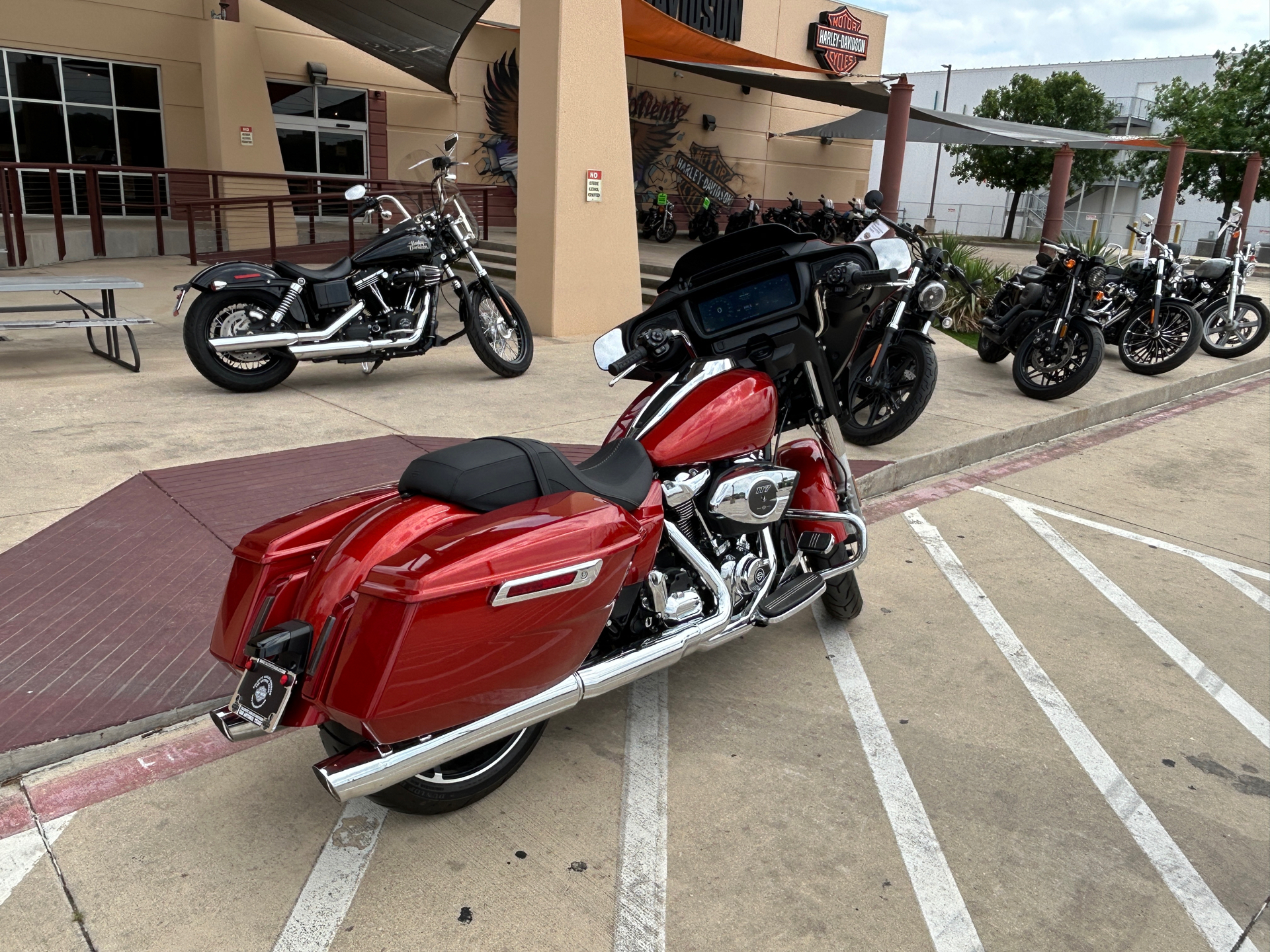 2024 Harley-Davidson Street Glide® 8