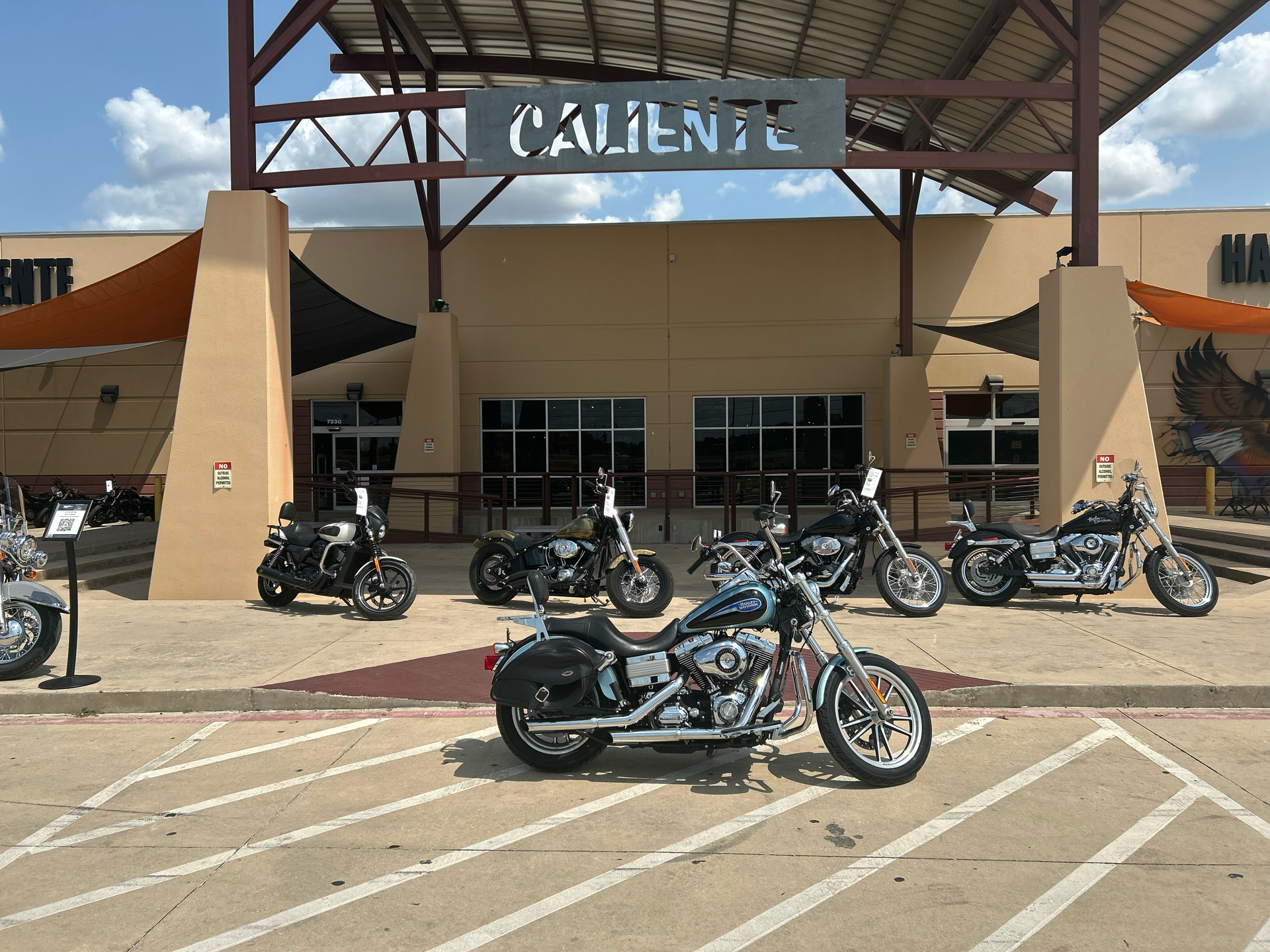 2008 Harley-Davidson Dyna® Low Rider® in San Antonio, Texas - Photo 1