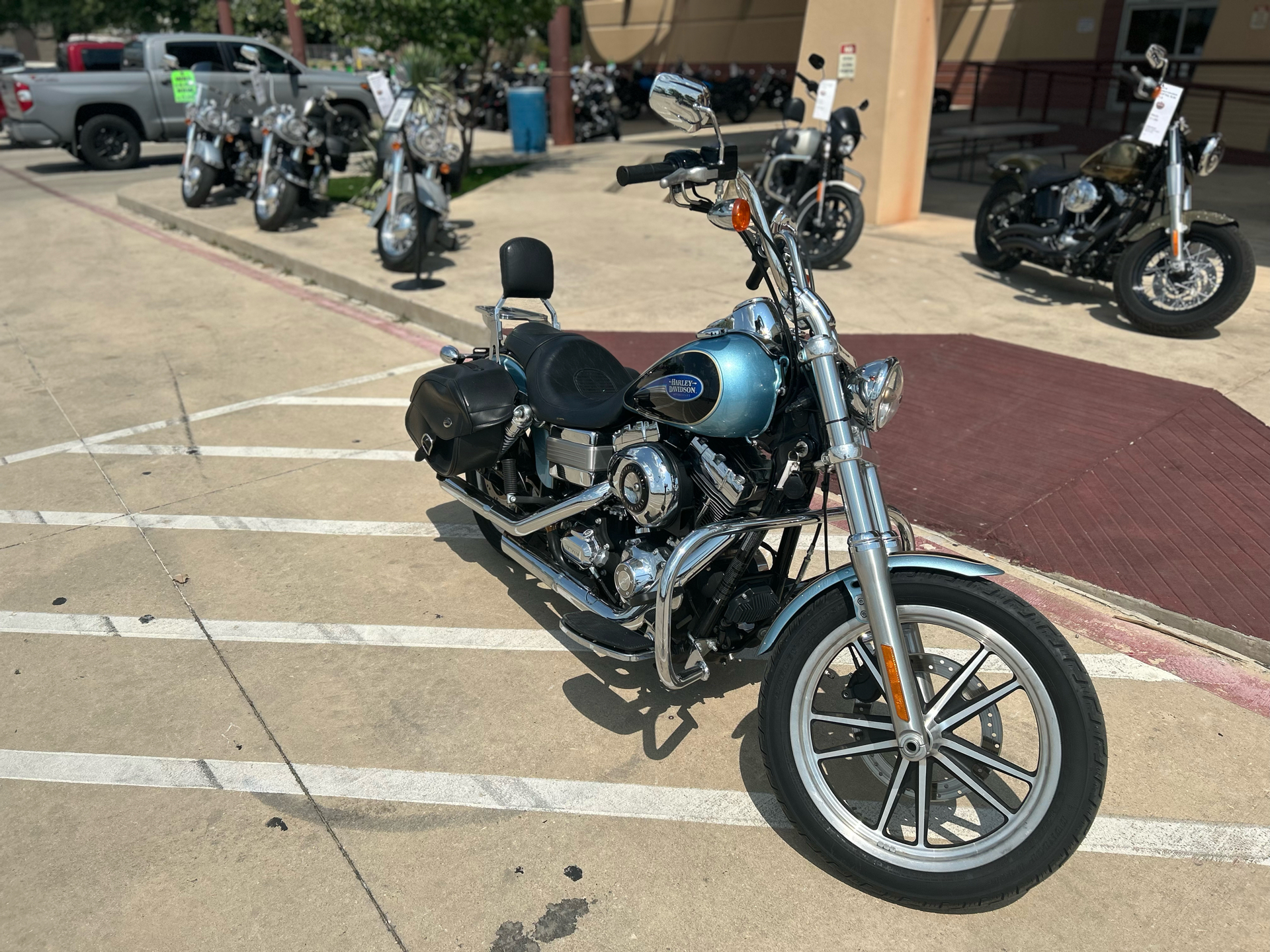 2008 Harley-Davidson Dyna® Low Rider® in San Antonio, Texas - Photo 2