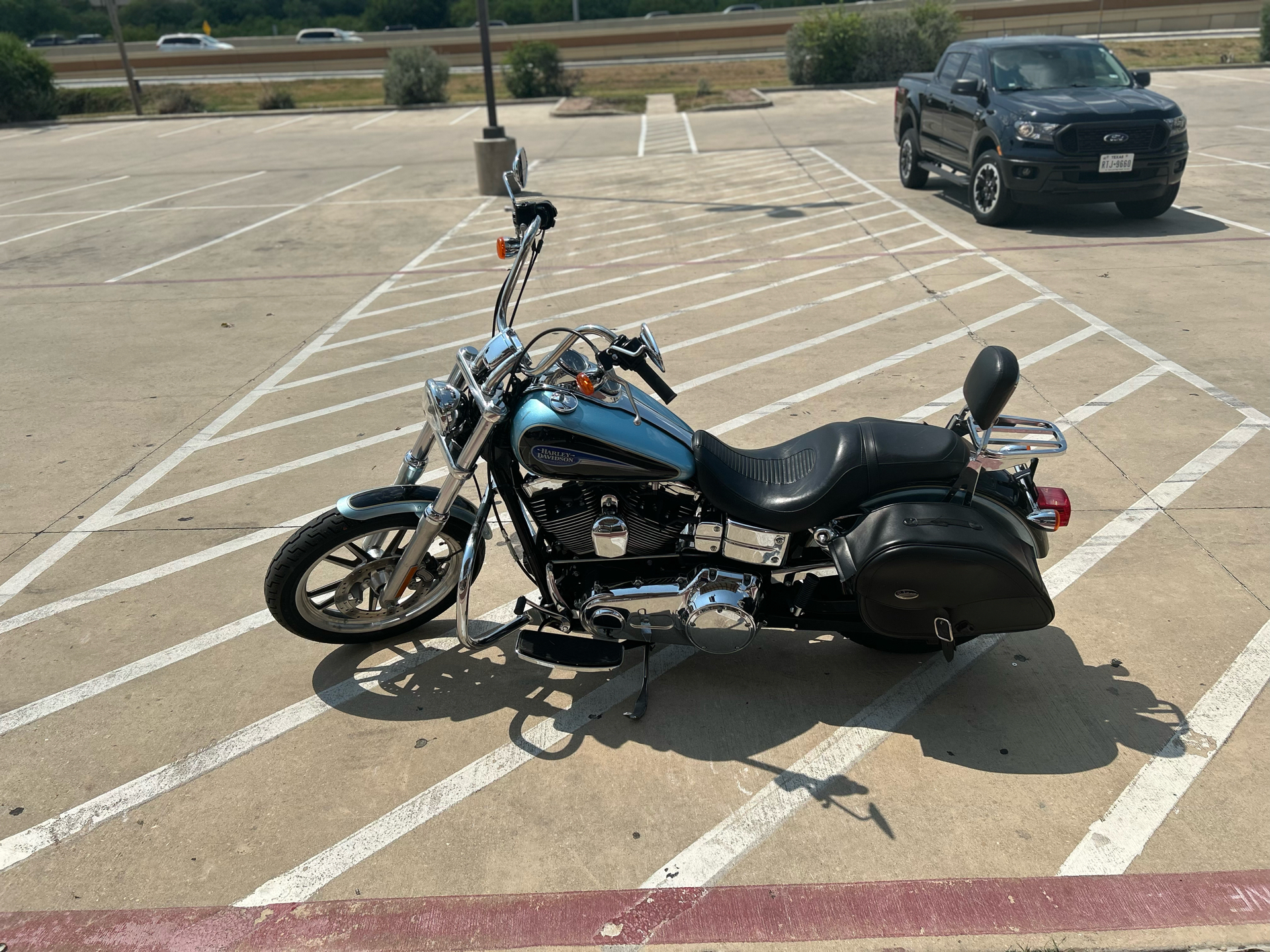 2008 Harley-Davidson Dyna® Low Rider® in San Antonio, Texas - Photo 5