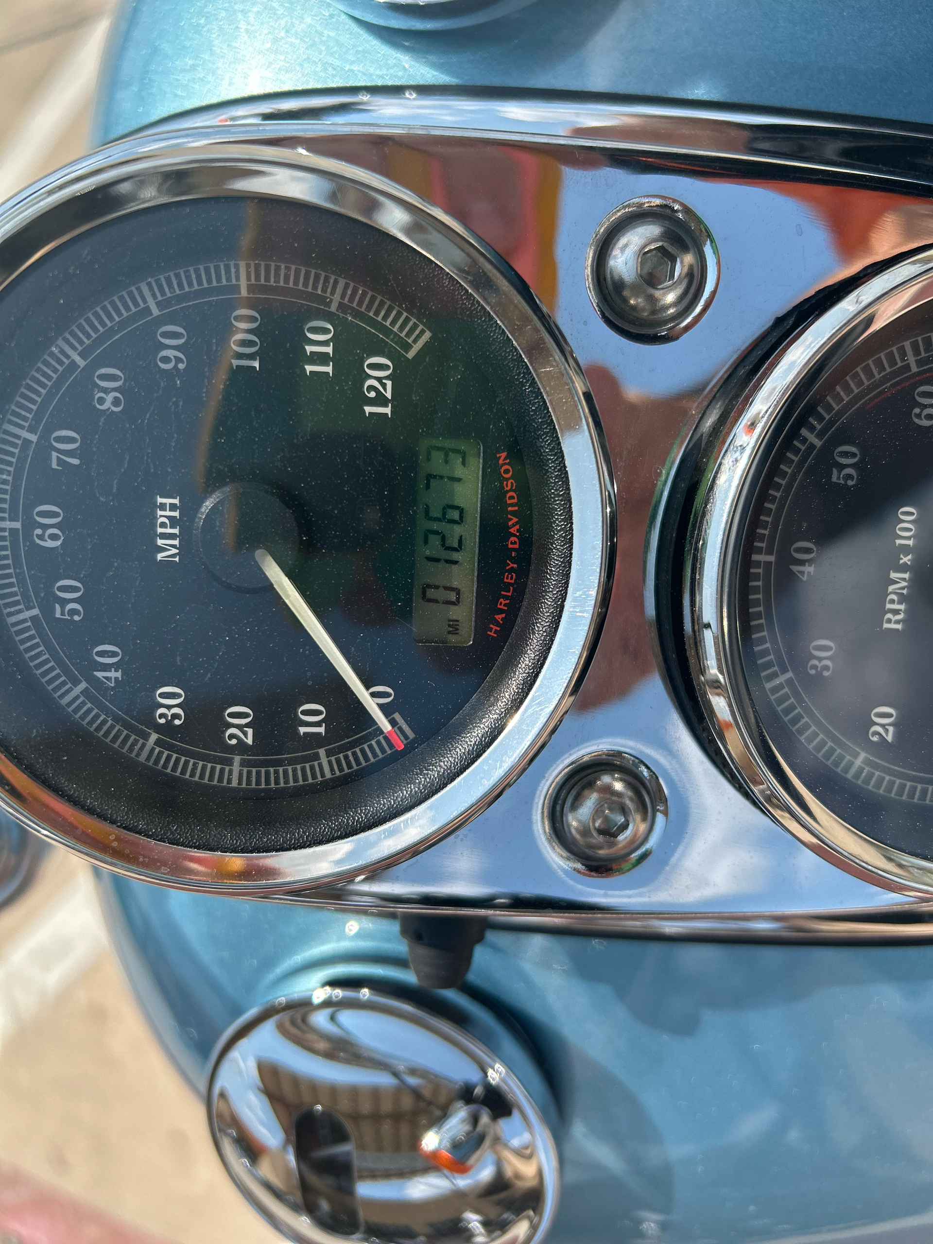 2008 Harley-Davidson Dyna® Low Rider® in San Antonio, Texas - Photo 9