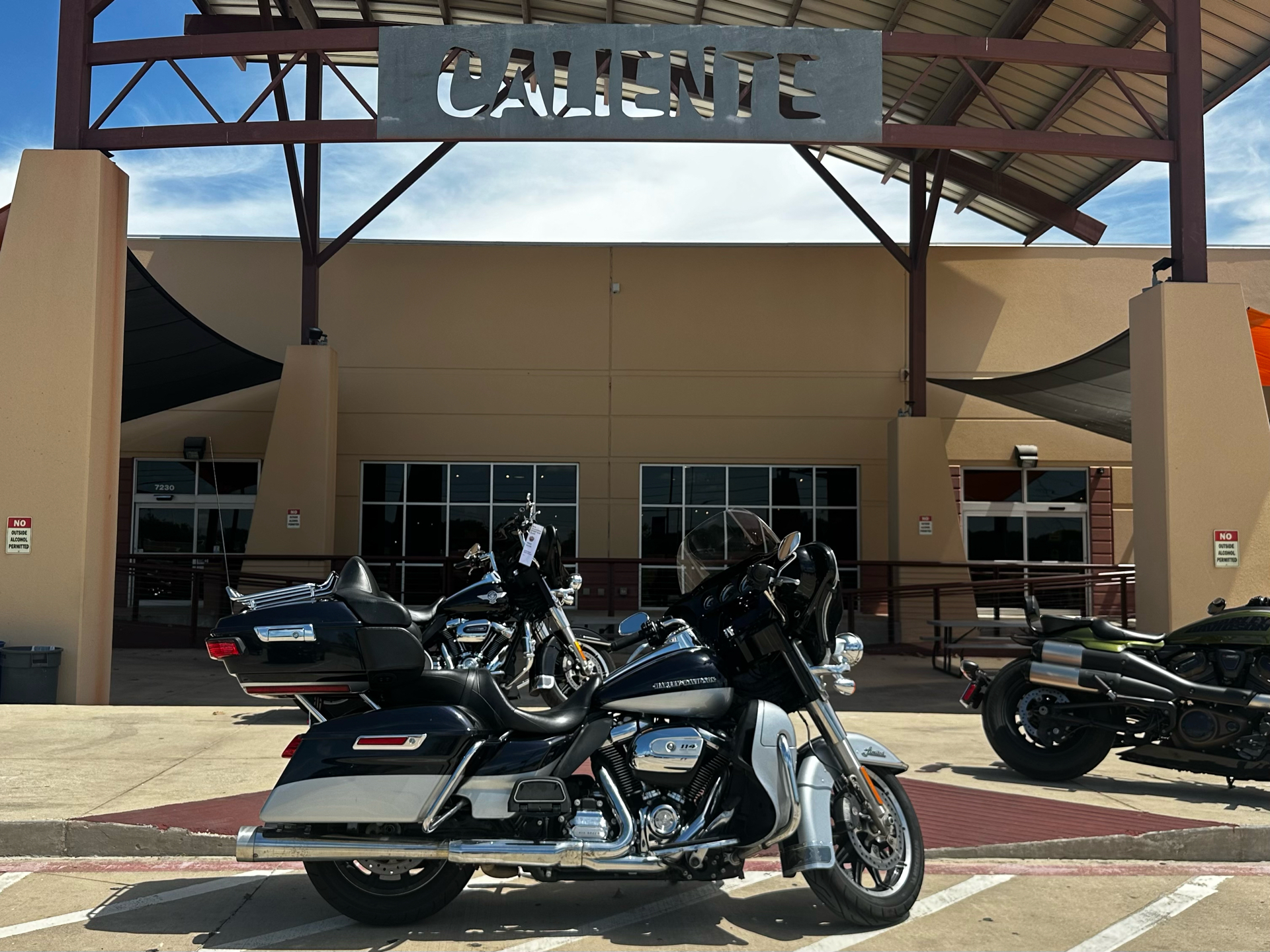 2019 Harley-Davidson Ultra Limited in San Antonio, Texas - Photo 1