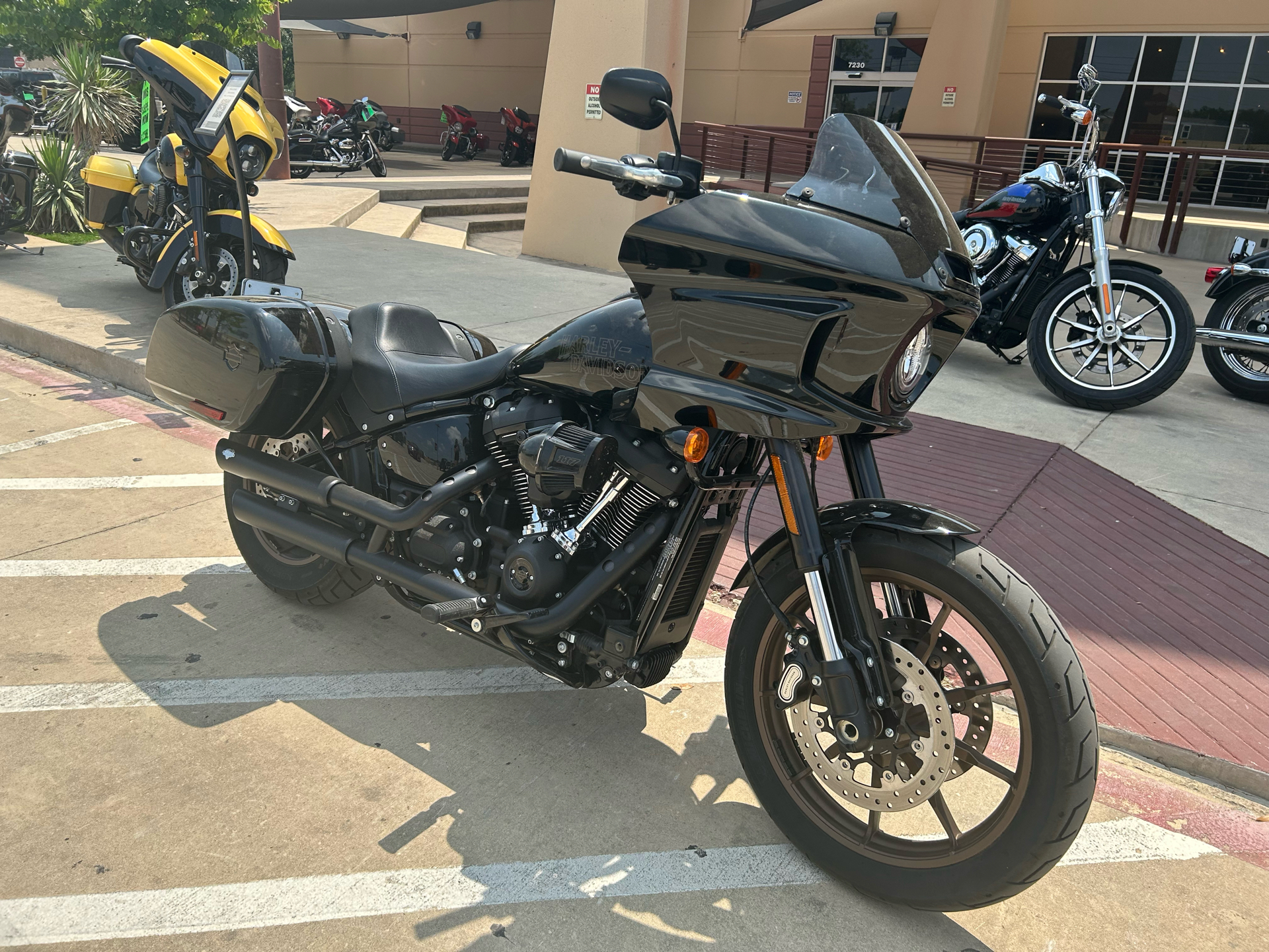 2023 Harley-Davidson Low Rider® ST in San Antonio, Texas - Photo 2