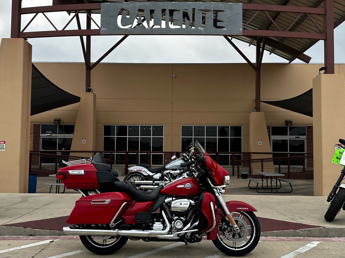 2023 Harley-Davidson Ultra Limited in San Antonio, Texas - Photo 1