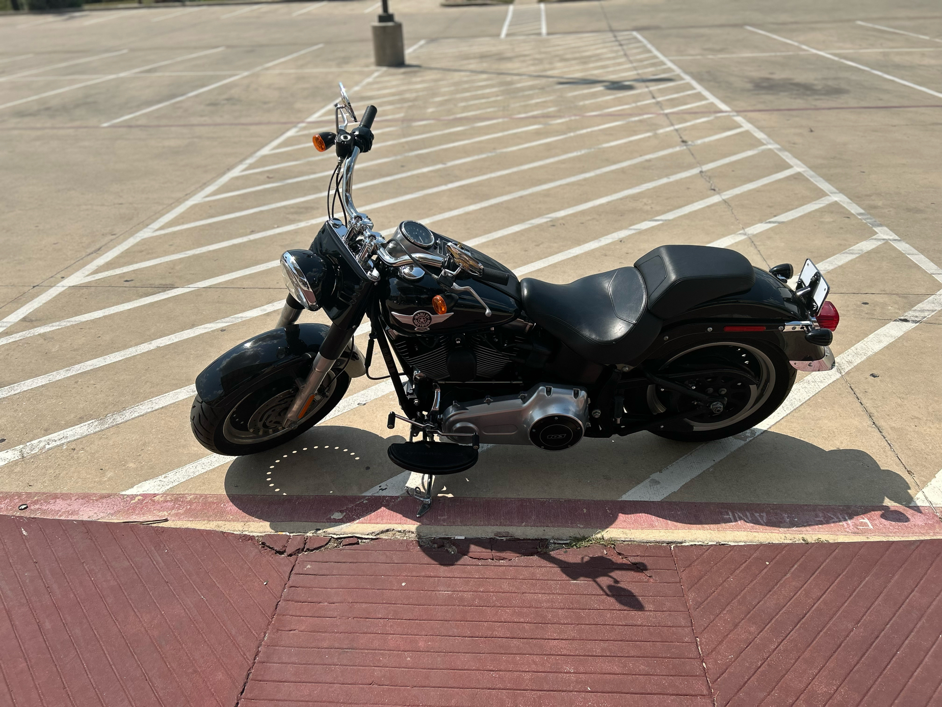 2012 Harley-Davidson Softail® Fat Boy® Lo in San Antonio, Texas - Photo 5